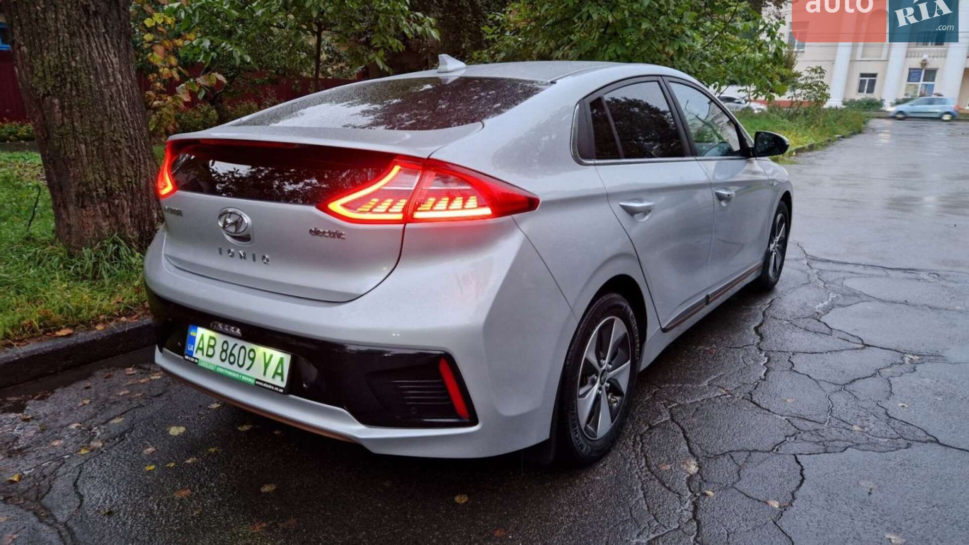 Hyundai Ioniq 2018 VIN KMHC851HFKU039776 фото оголошення 6 з 23
