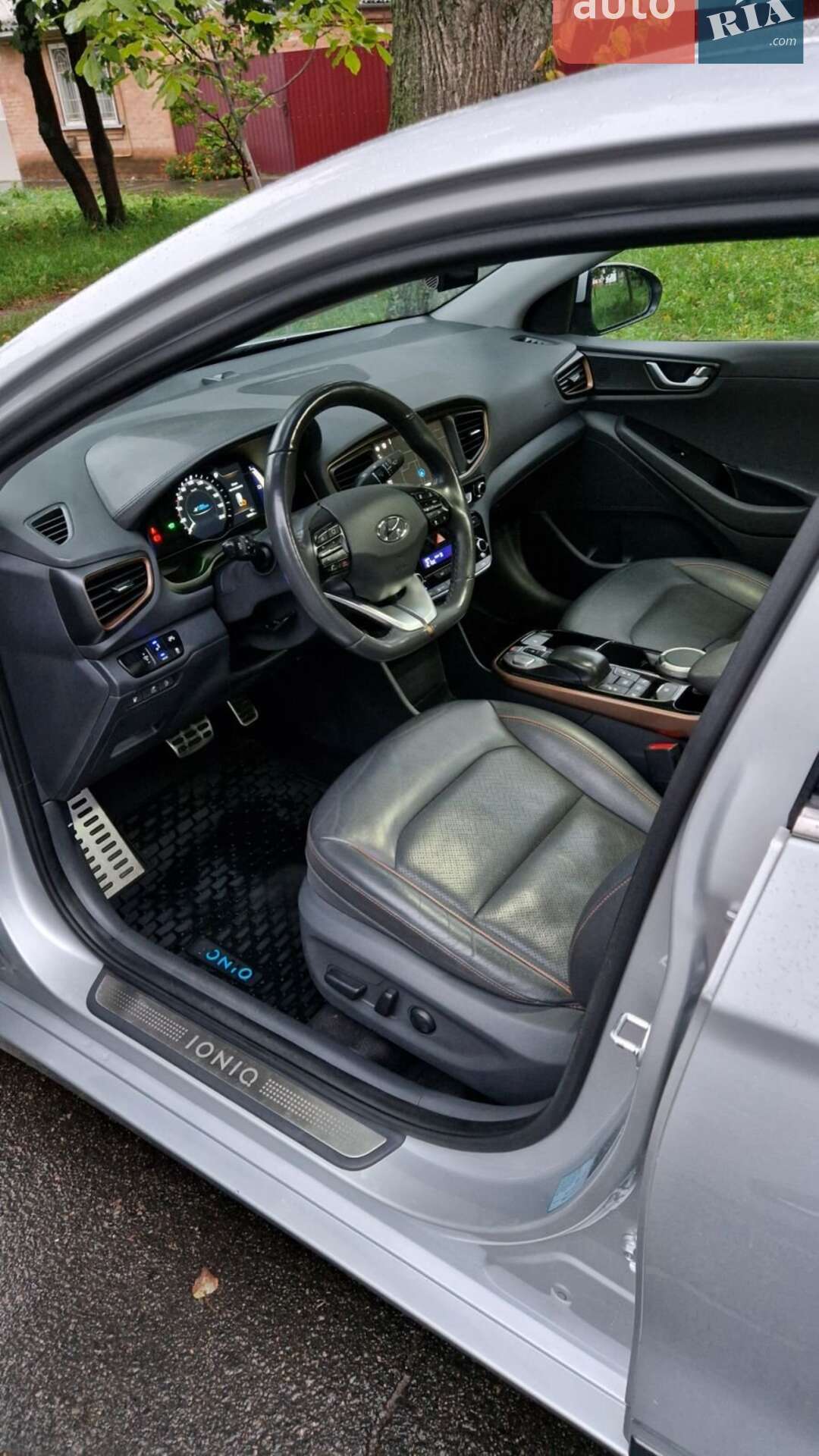 Hyundai Ioniq 2018 VIN KMHC851HFKU039776 фото оголошення 12 з 23