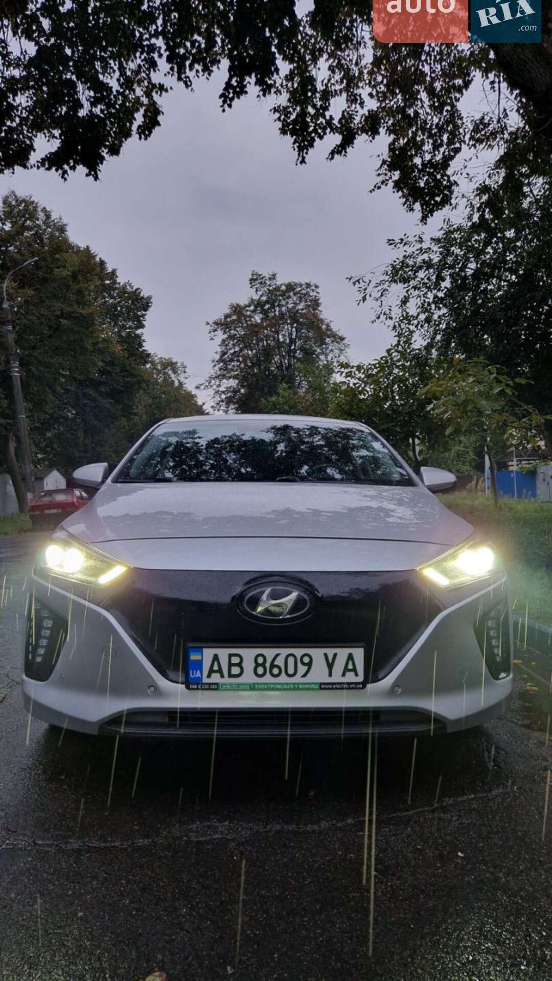 Hyundai Ioniq 2018 VIN KMHC851HFKU039776 фото оголошення 3 з 23