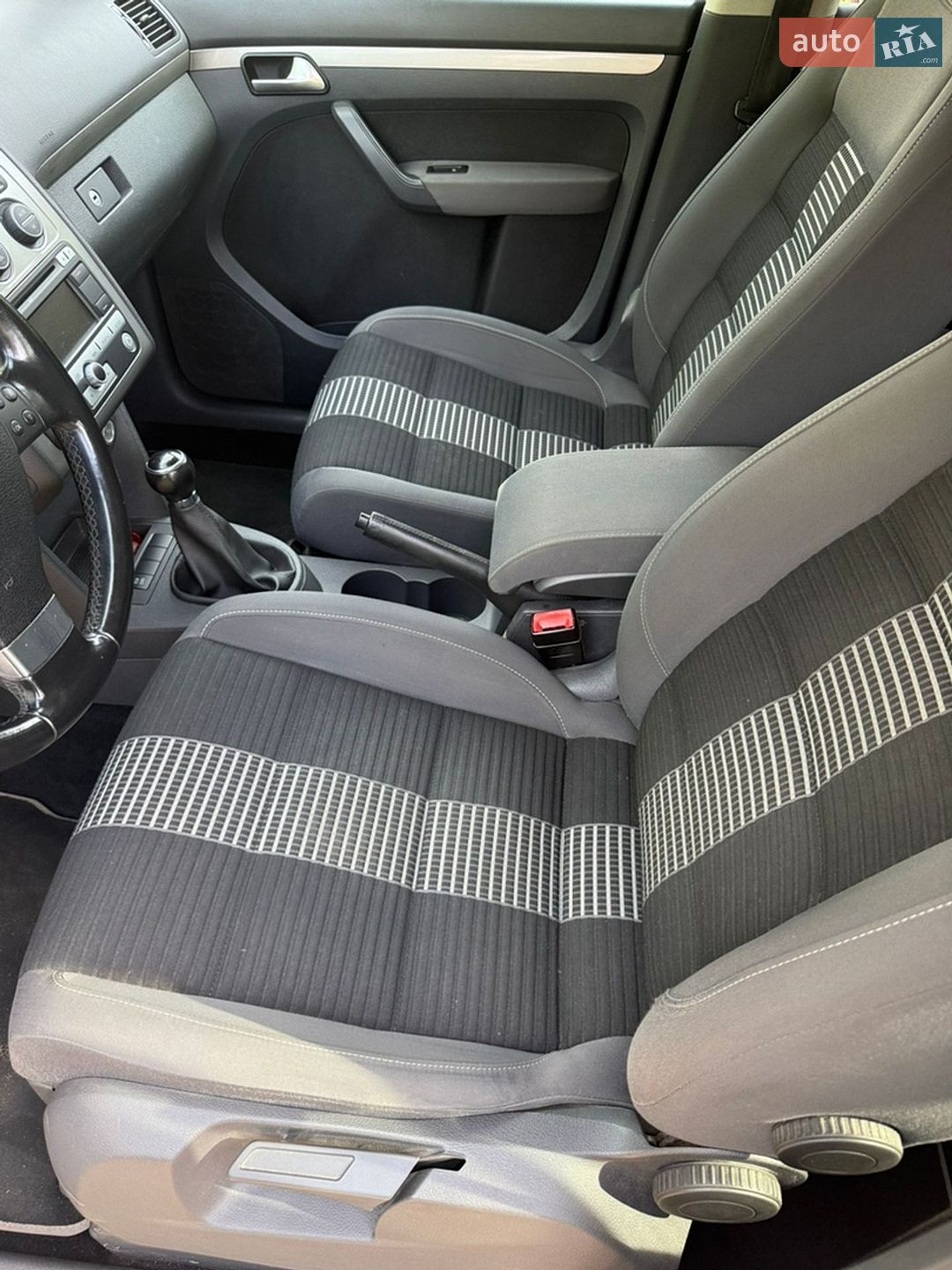 Volkswagen Touran 2009 VIN WVGZZZ1TZ9W084819 фото оголошення 5 з 20