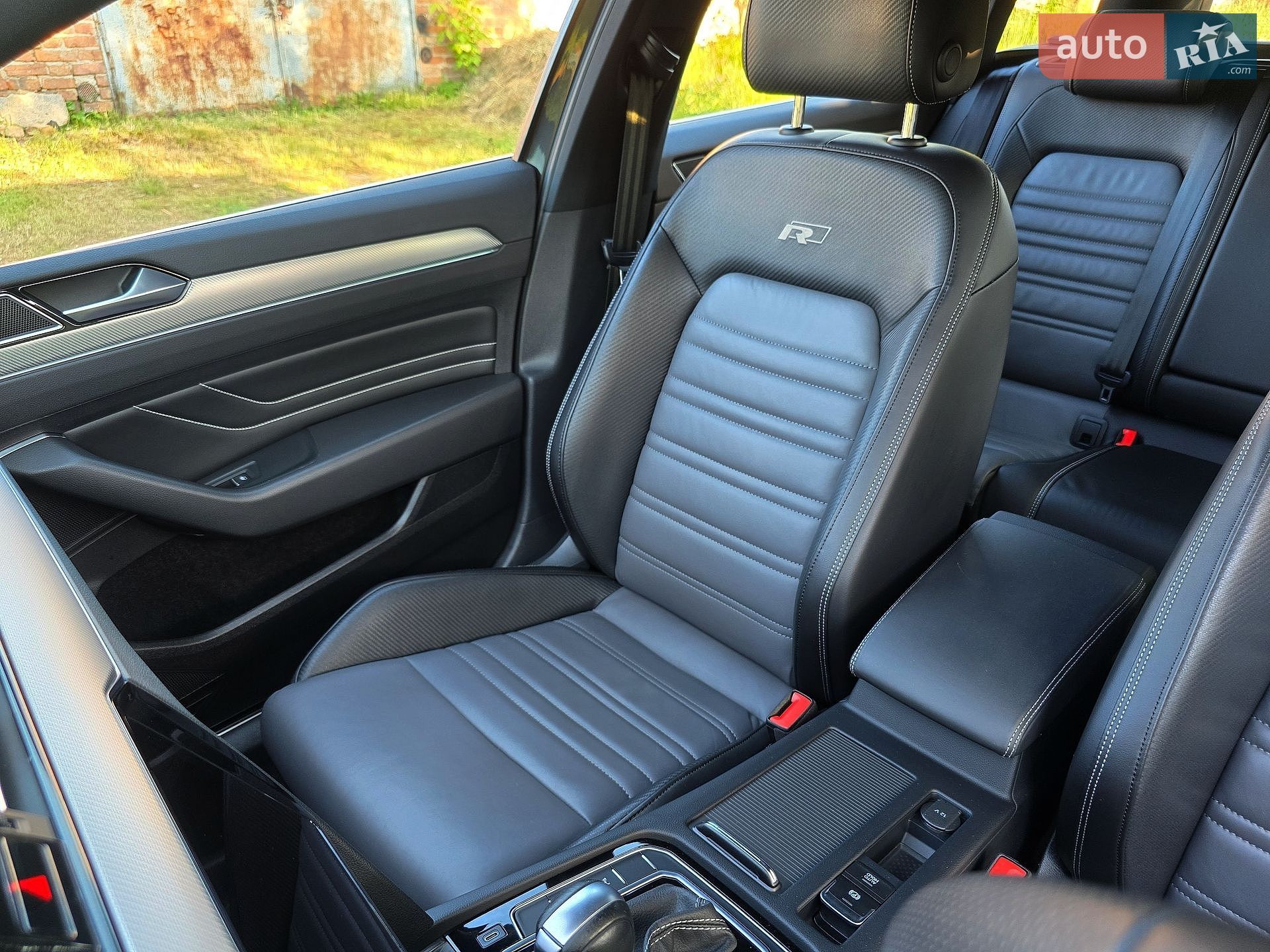 Volkswagen Passat 2021 VIN WVWZZZ3CZME120700 фото оголошення 17 з 59
