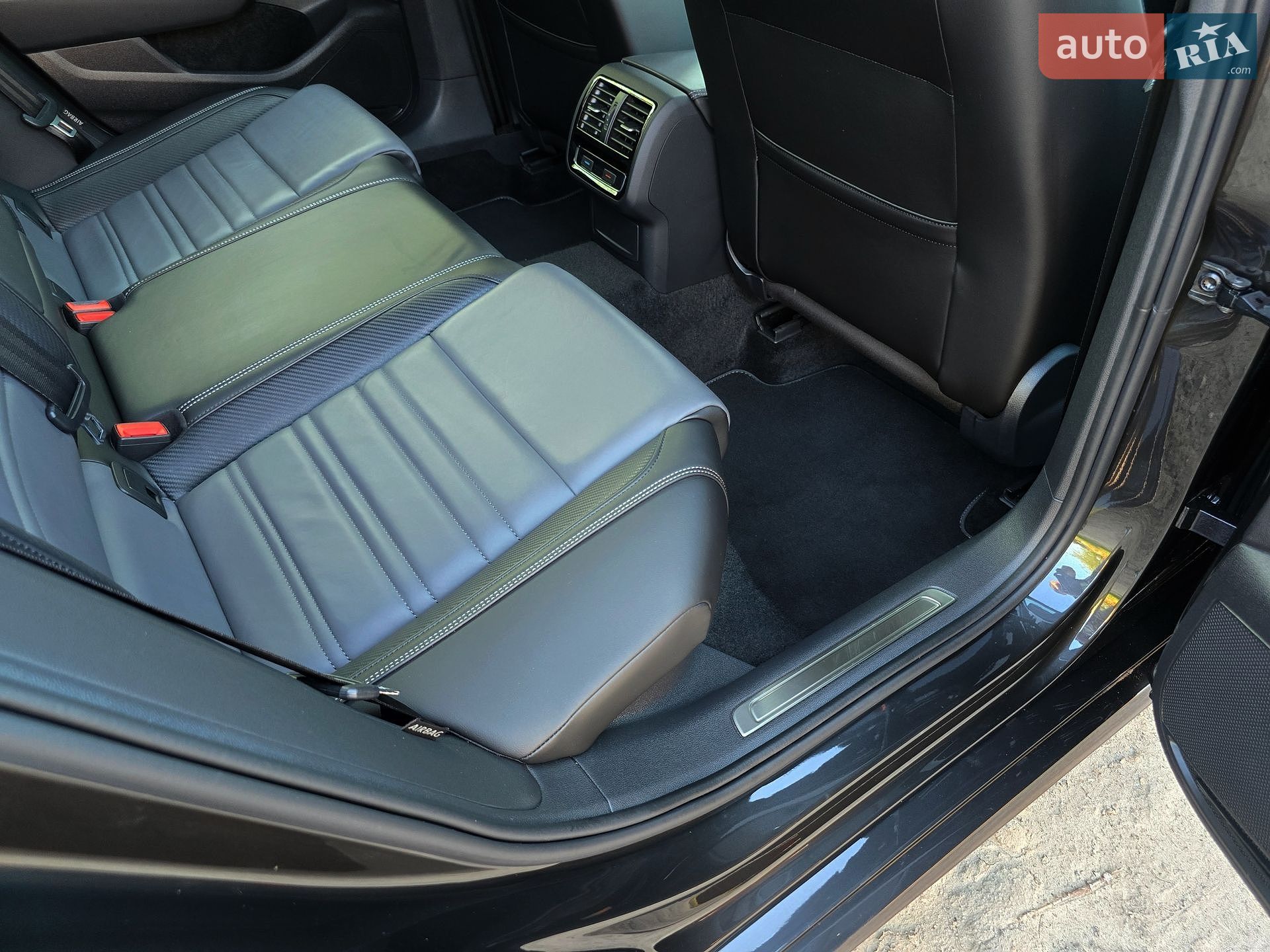 Volkswagen Passat 2021 VIN WVWZZZ3CZME120700 фото оголошення 41 з 59