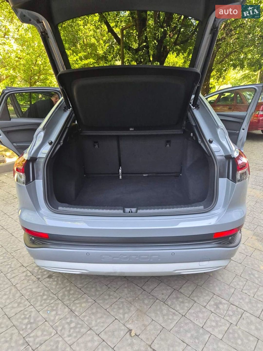 Audi Q4 Sportback e-tron 2022 VIN WAUZZZFZ9PP012301 фото оголошення 11 з 12
