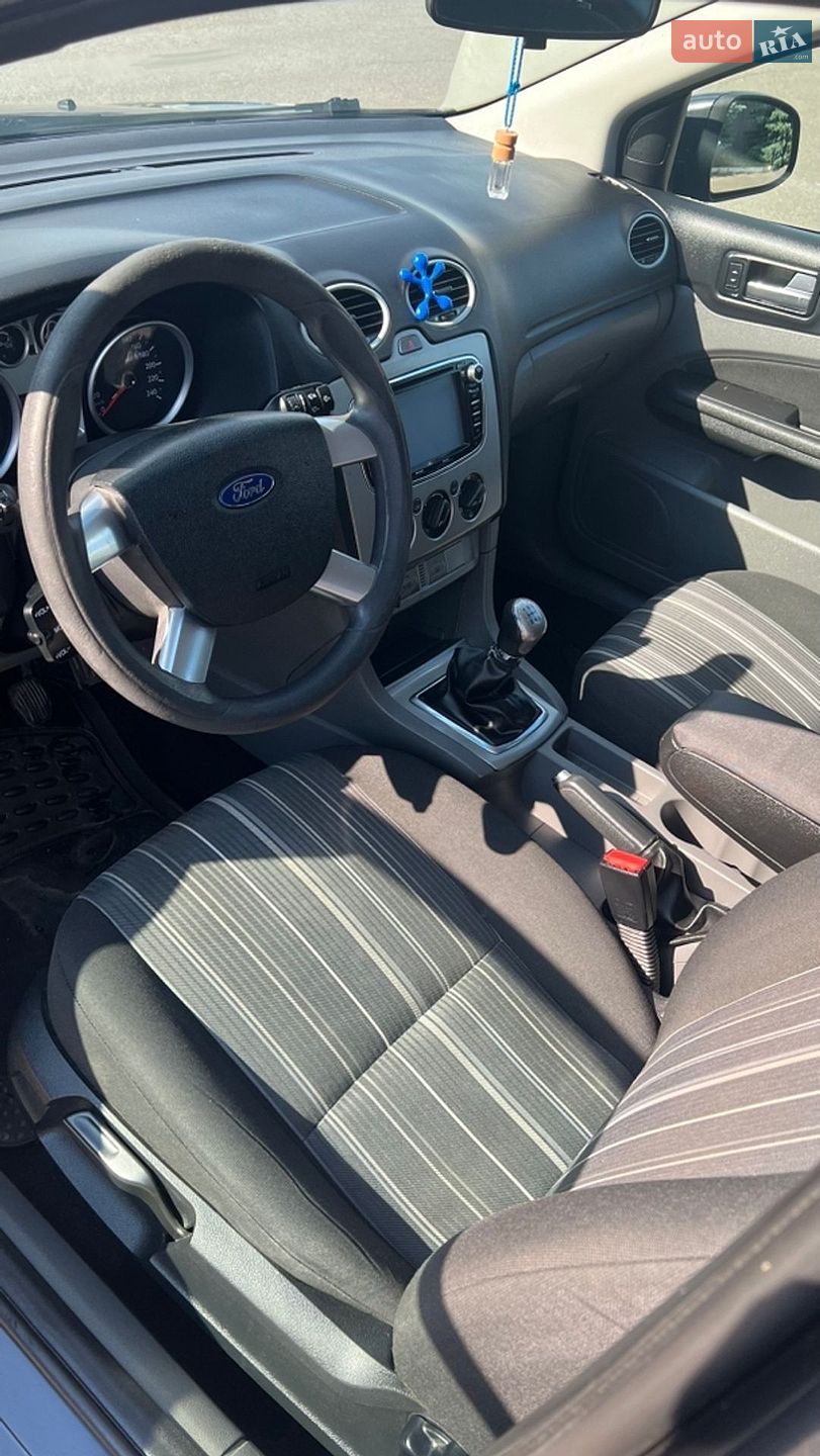 Ford Focus 2010 VIN WF0SXXGCDSAP61795 фото оголошення 7 з 16