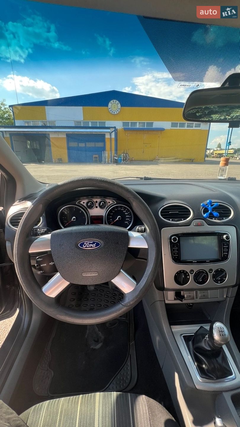 Ford Focus 2010 VIN WF0SXXGCDSAP61795 фото оголошення 8 з 16