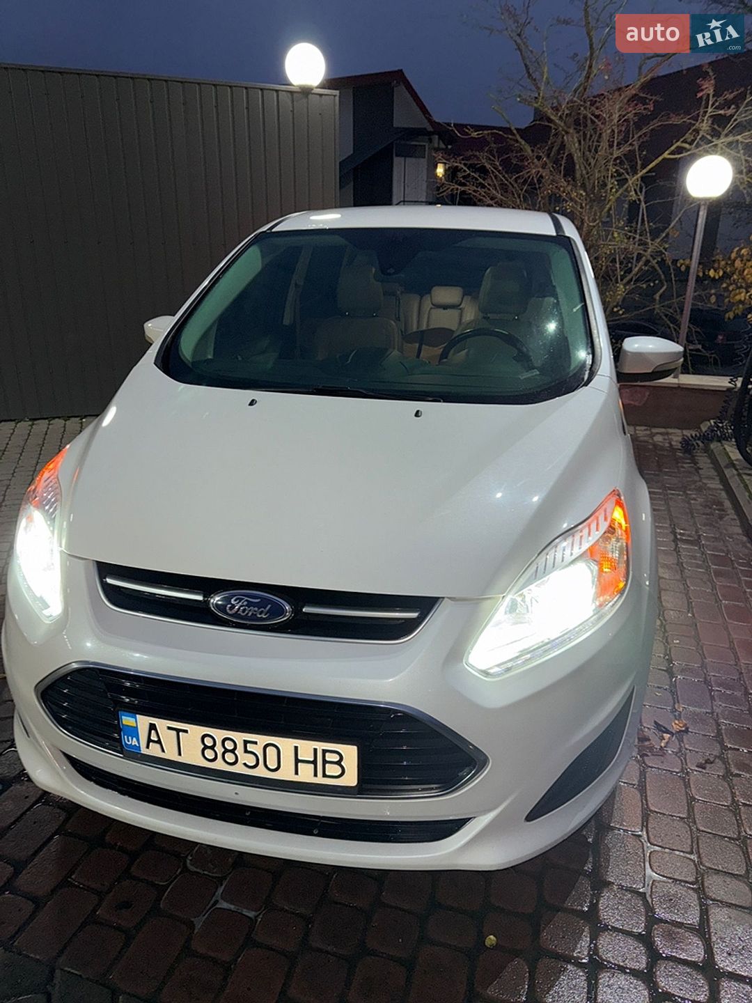 Ford C-Max 2017 VIN 1FADP5EU2HL102714 фото оголошення 7 з 18