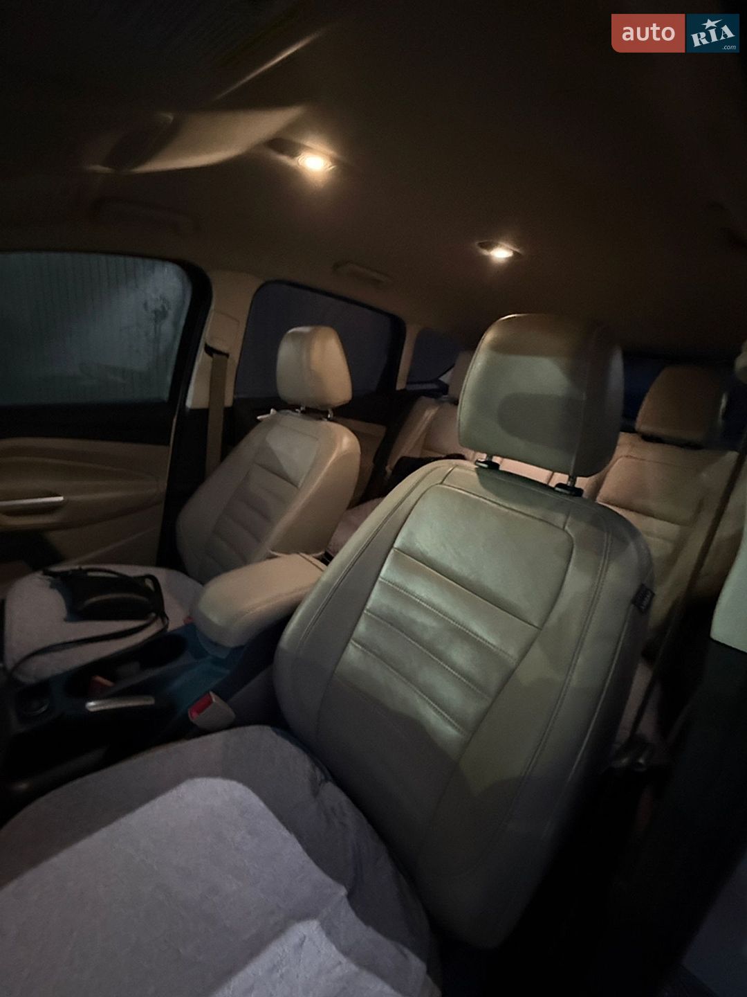 Ford C-Max 2017 VIN 1FADP5EU2HL102714 фото оголошення 15 з 18