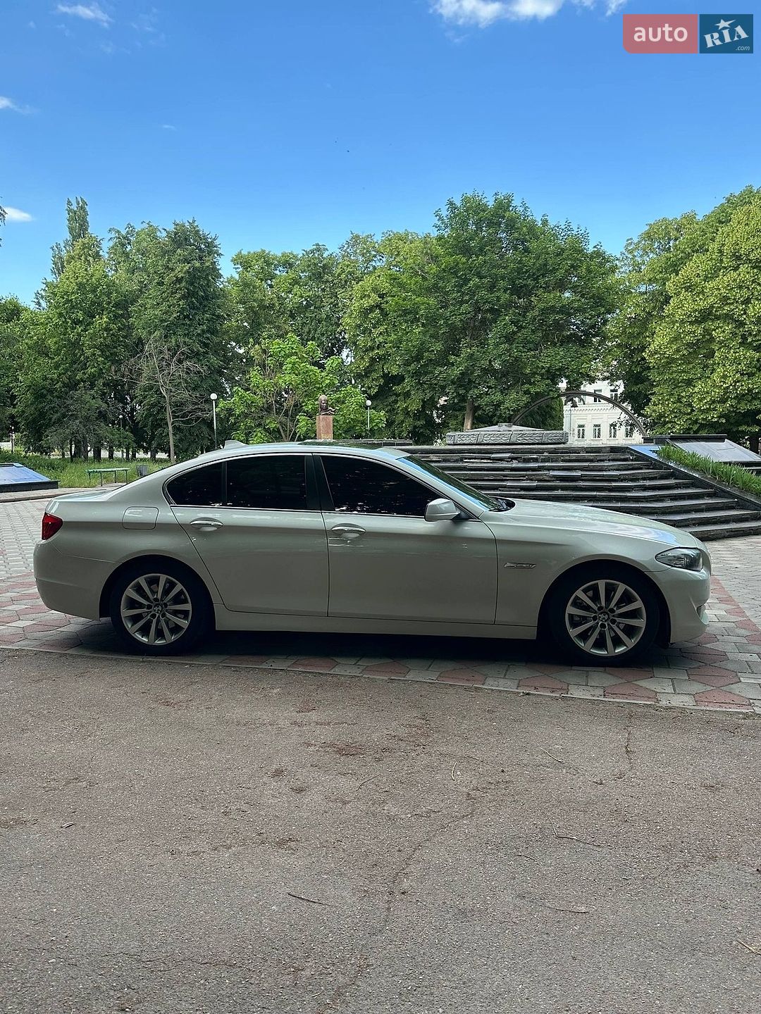 BMW 5 Series 2012 VIN WBAXH5C56DDW14106 фото оголошення 9 з 22