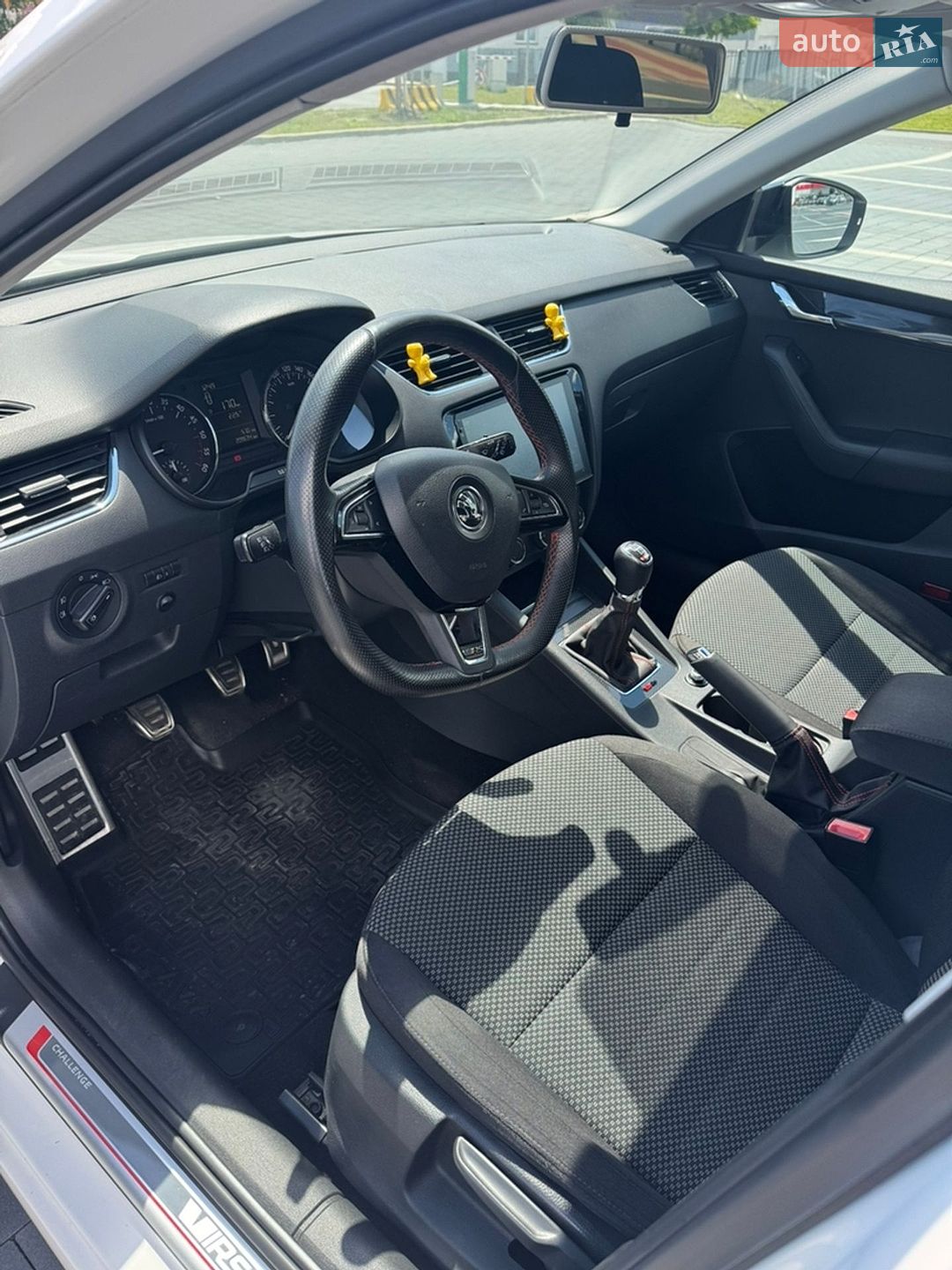Skoda Octavia 2013 VIN TMBJG7NE4E0040490 фото оголошення 7 з 17