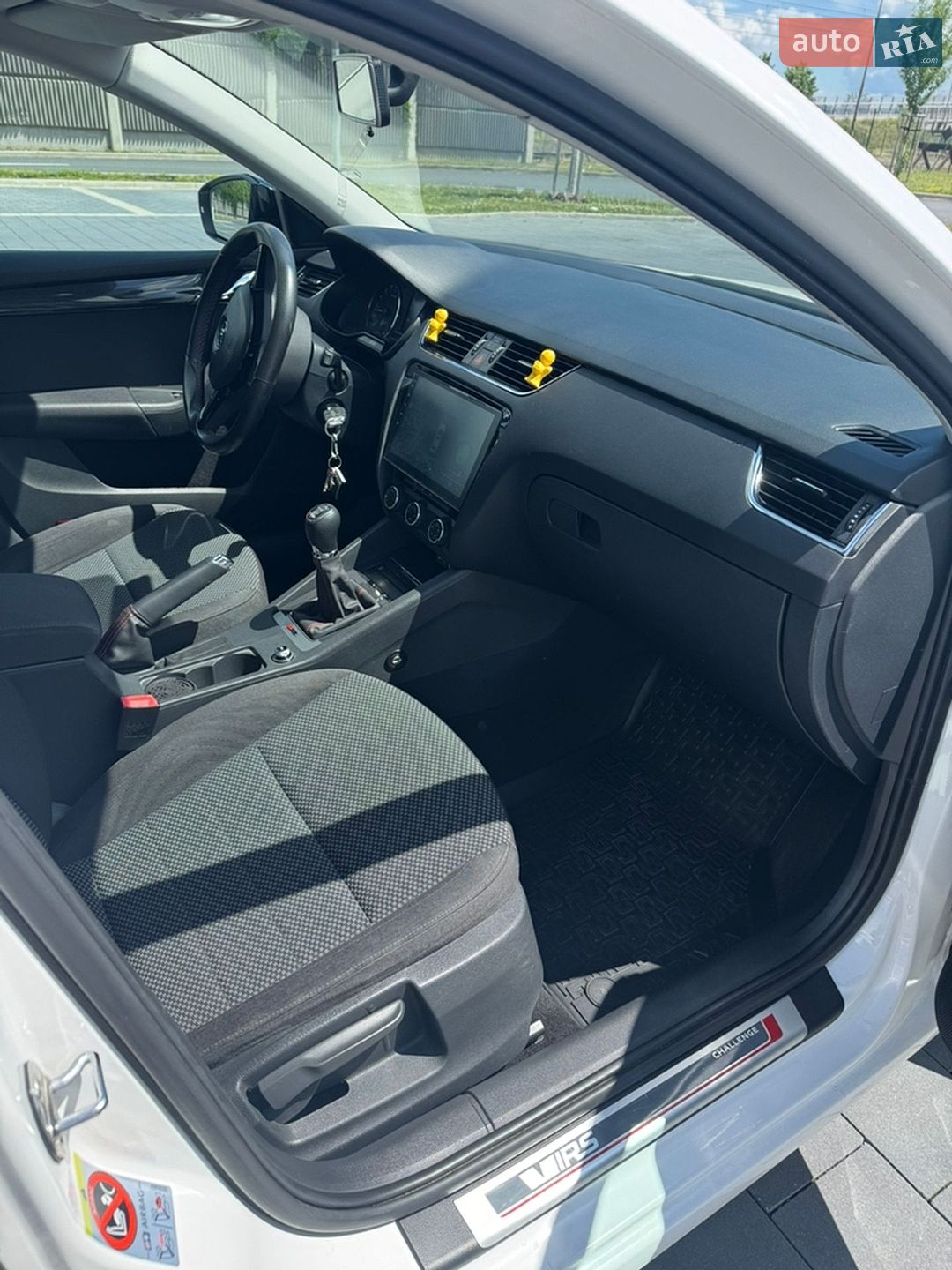 Skoda Octavia 2013 VIN TMBJG7NE4E0040490 фото оголошення 8 з 17