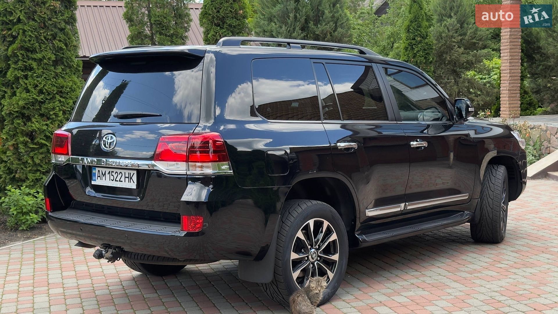 Toyota Land Cruiser 2021 VIN JTMCV05J304330420 фото оголошення 3 з 22
