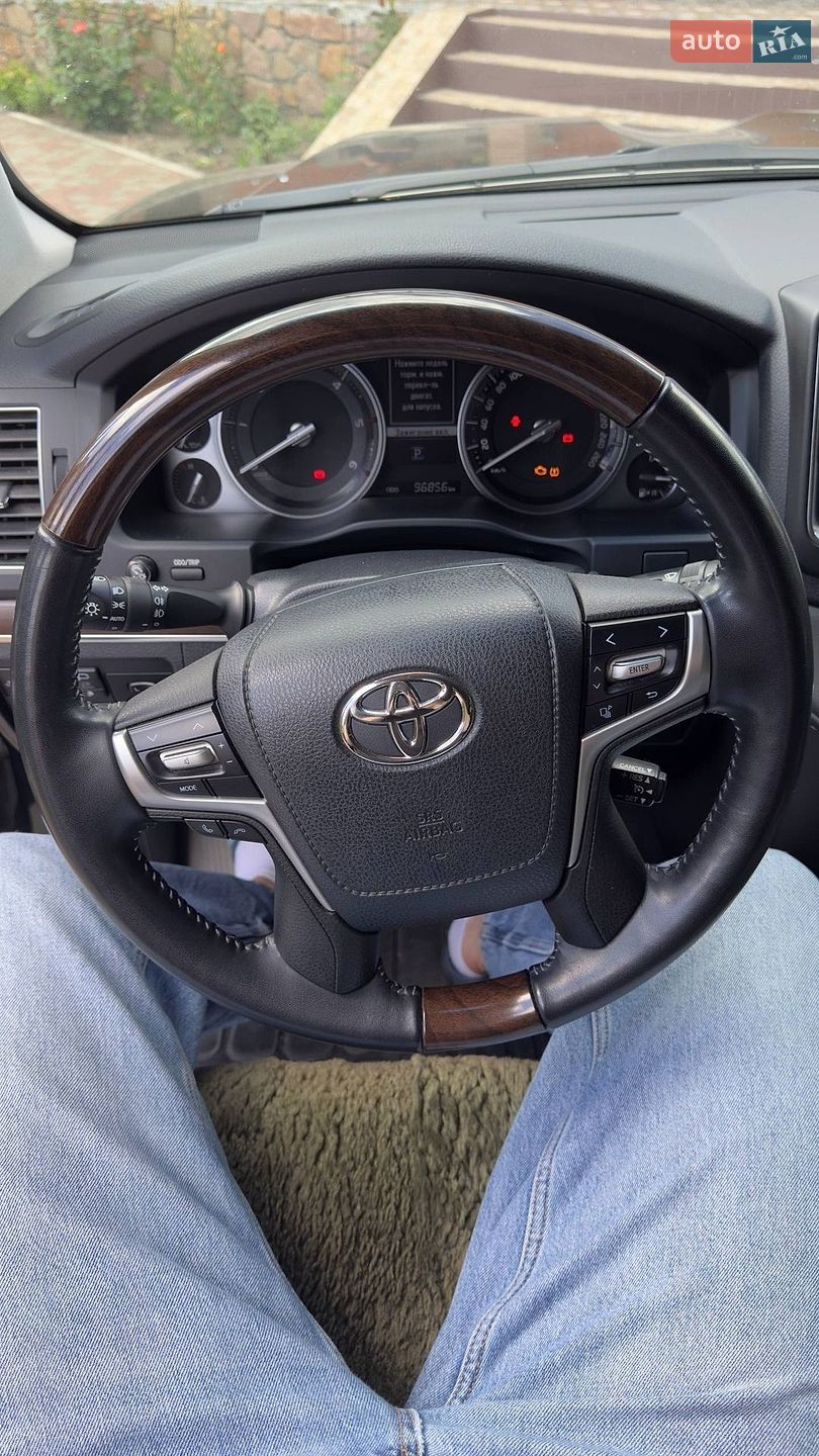 Toyota Land Cruiser 2021 VIN JTMCV05J304330420 фото оголошення 9 з 22