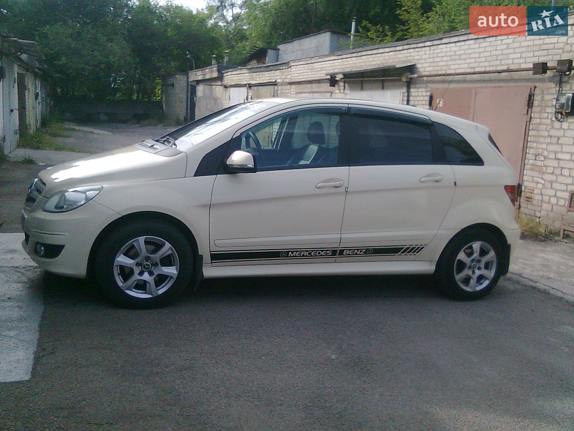 Mercedes-Benz B-Class 2011 VIN WDD2452071J696280 фото оголошення 6 з 12