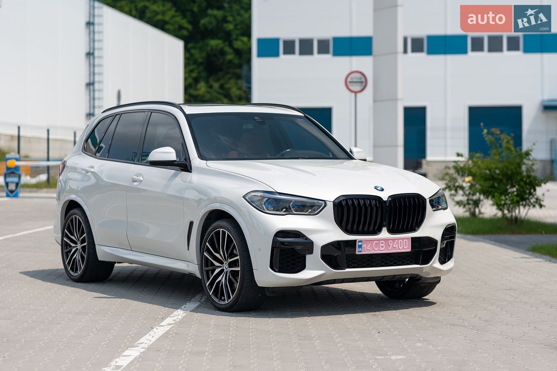 BMW X5 2023 VIN 5UXCR4C07P9R91840 фото оголошення 3 з 90