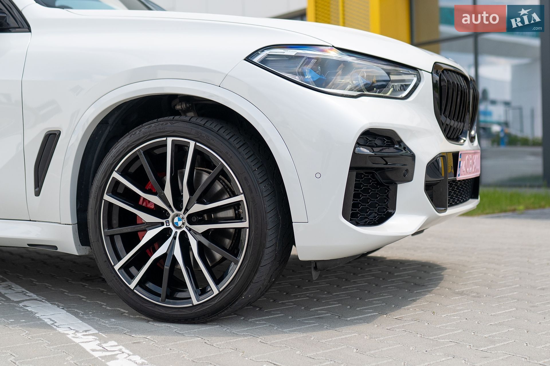BMW X5 2023 VIN 5UXCR4C07P9R91840 фото оголошення 8 з 90