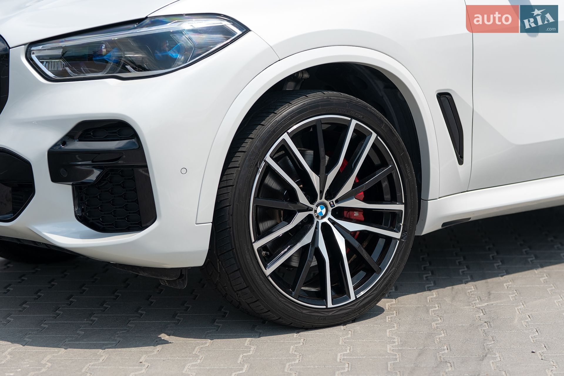 BMW X5 2023 VIN 5UXCR4C07P9R91840 фото оголошення 12 з 90