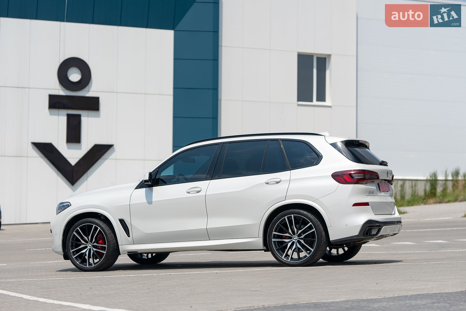 BMW X5 2023 VIN 5UXCR4C07P9R91840 фото оголошення 15 з 90