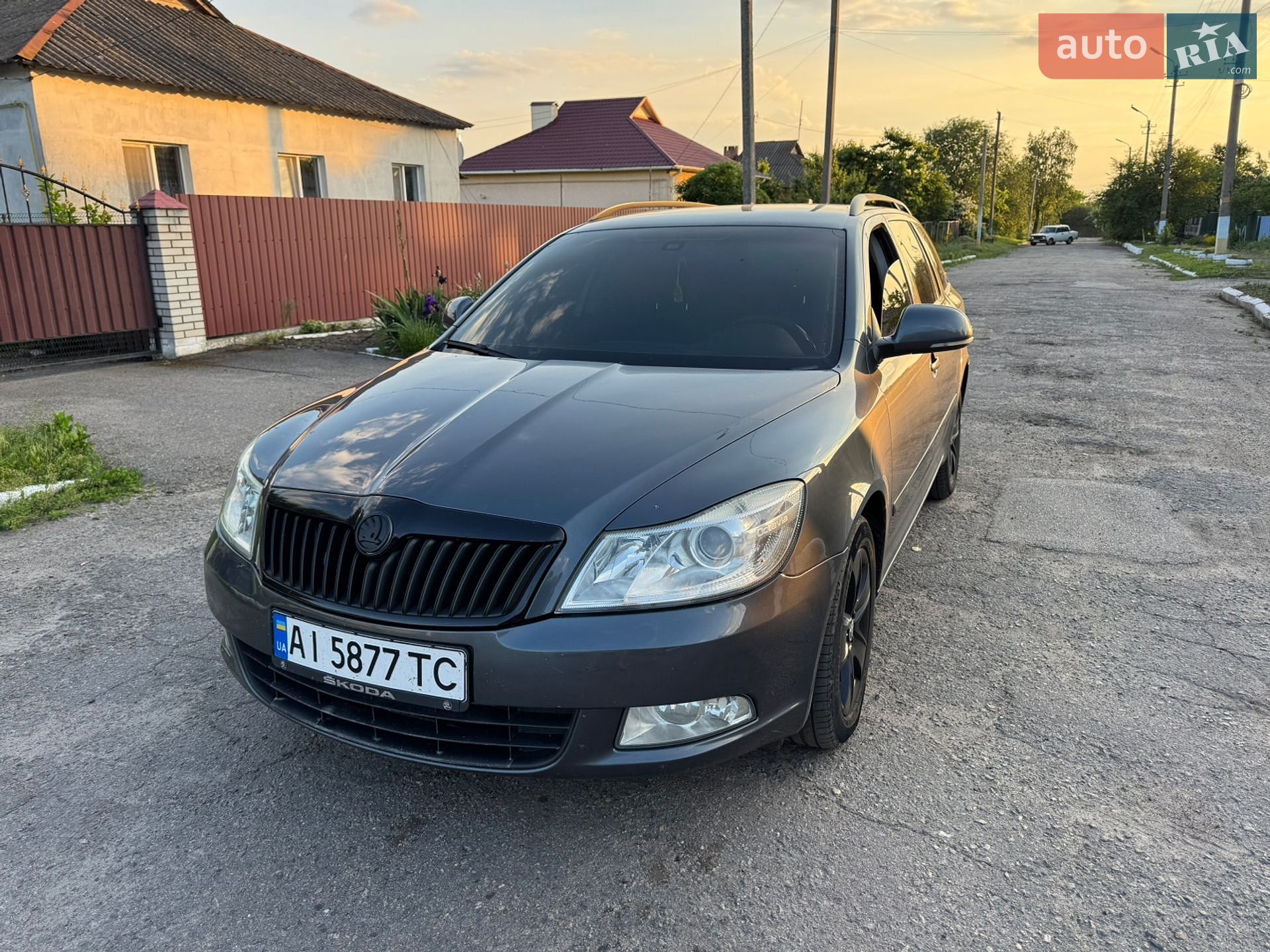 Skoda Octavia 2009 VIN TMBGJ61Z198012510 фото оголошення 5 з 9