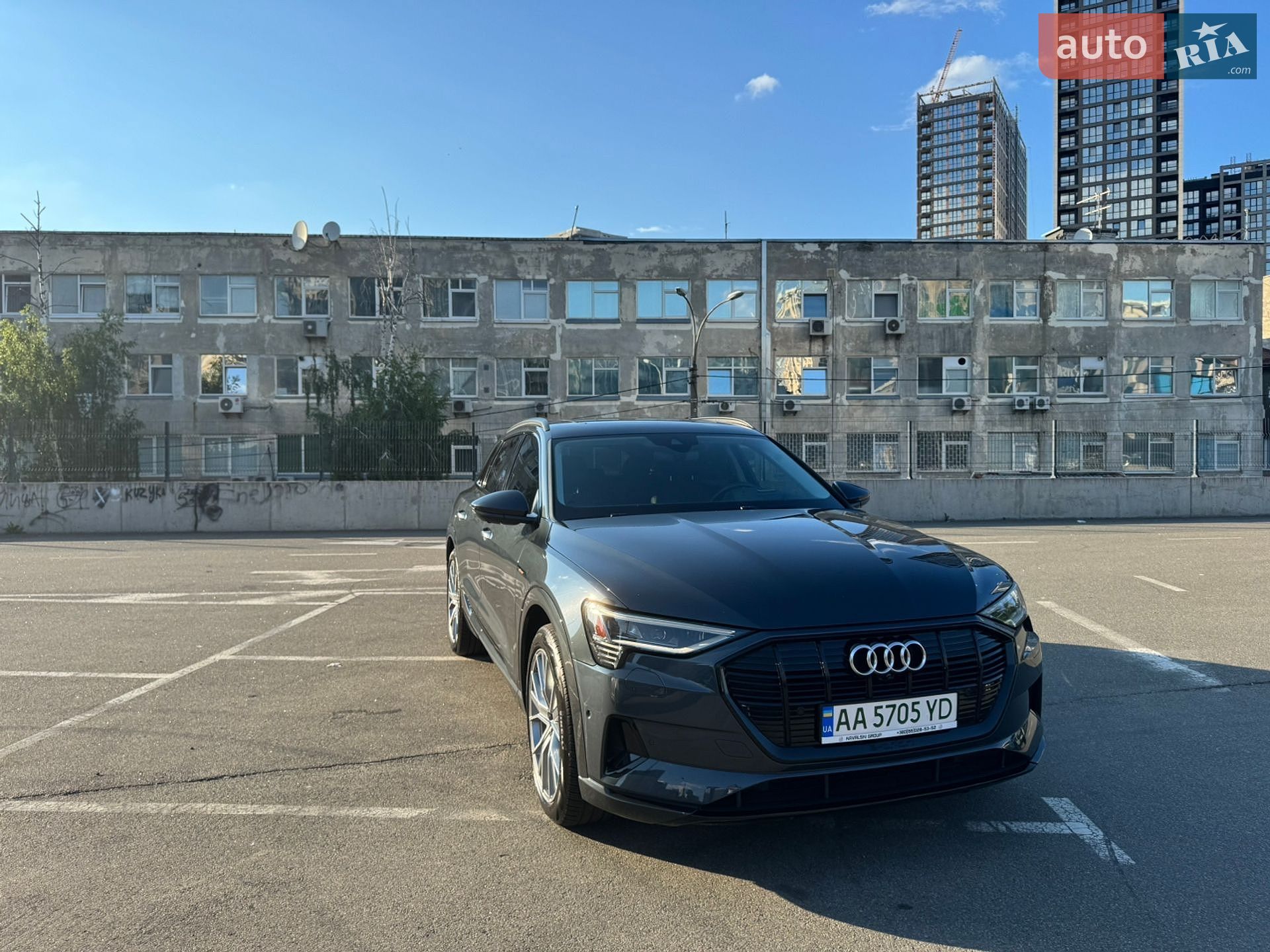 Audi e-tron 2020 VIN WA1VABGE1MB020908 фото оголошення 4 з 23
