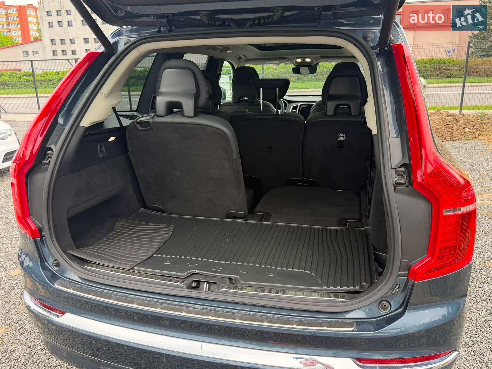 Volvo XC90 2023 VIN YV4062PE3R1190974 фото оголошення 6 з 14