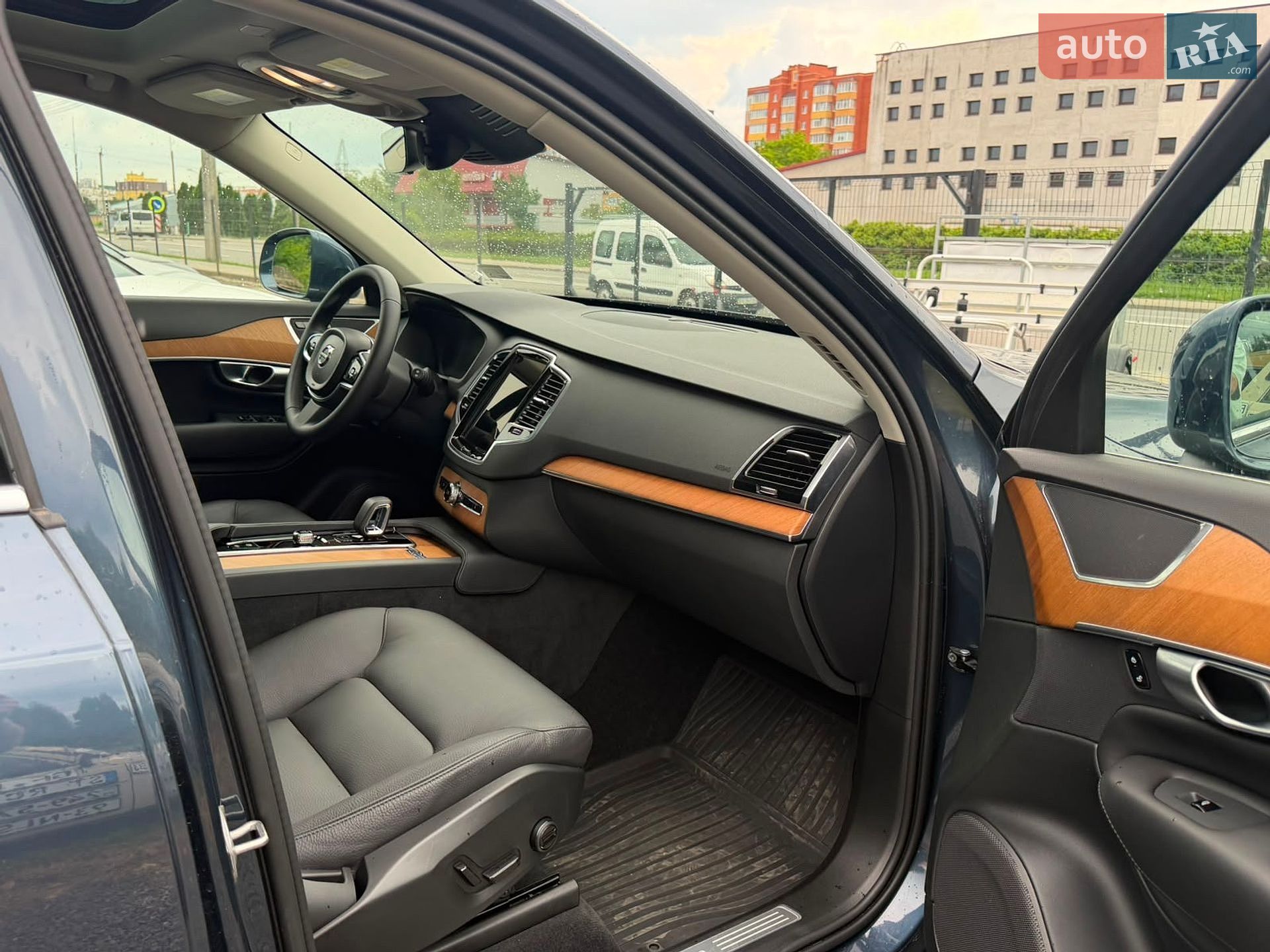 Volvo XC90 2023 VIN YV4062PE3R1190974 фото оголошення 7 з 14