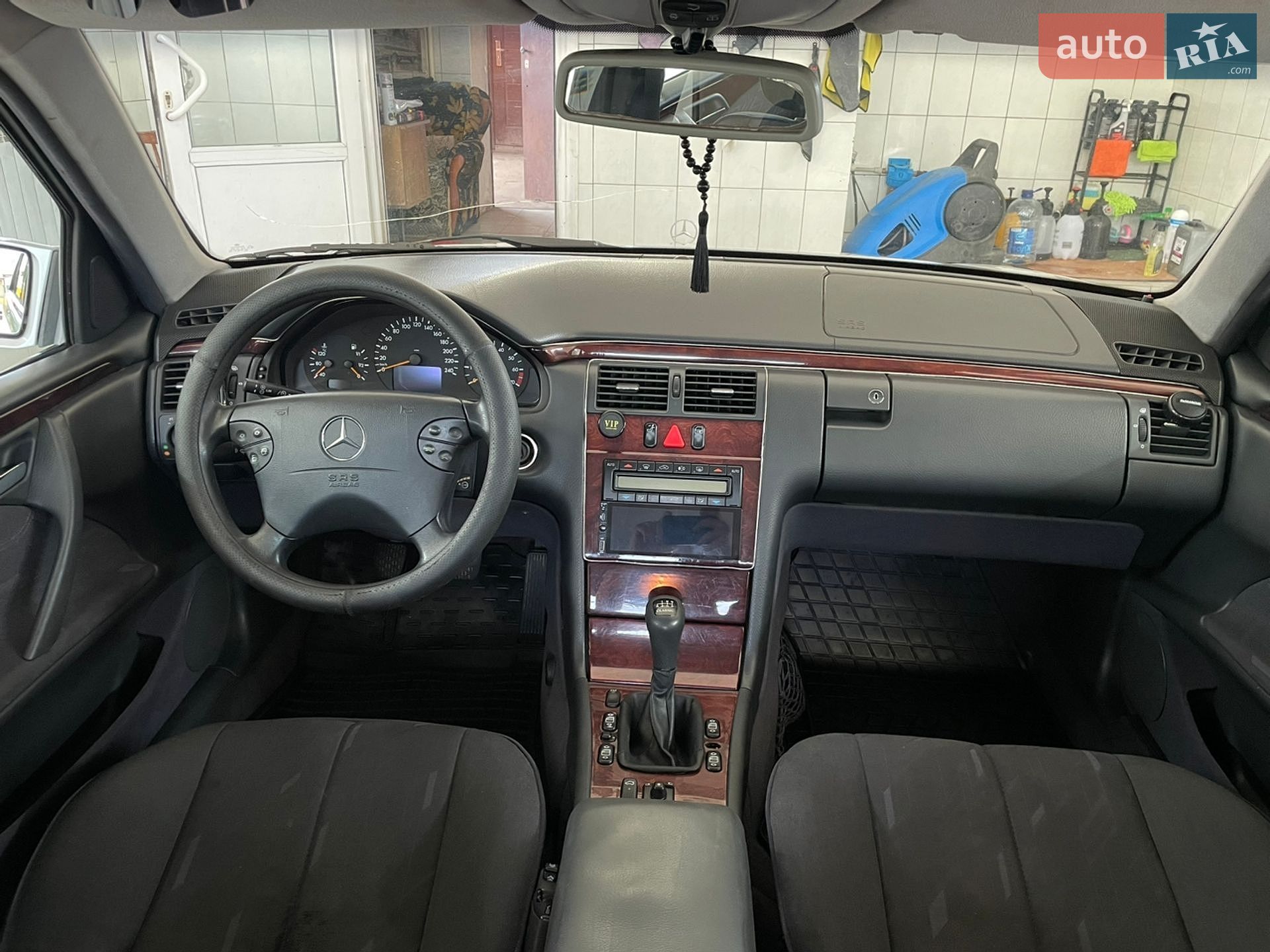 Mercedes-Benz E-Class 2000 VIN WDB2100351B109456 фото оголошення 3 з 12