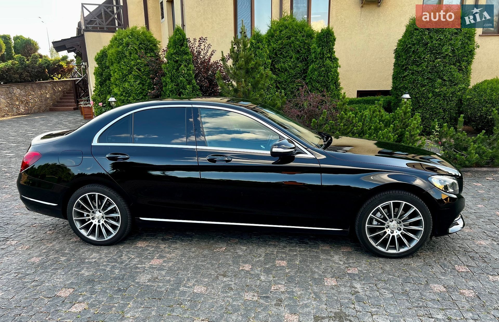 Mercedes-Benz C-Class 2014 VIN WDD2050041F049518 фото оголошення 4 з 39