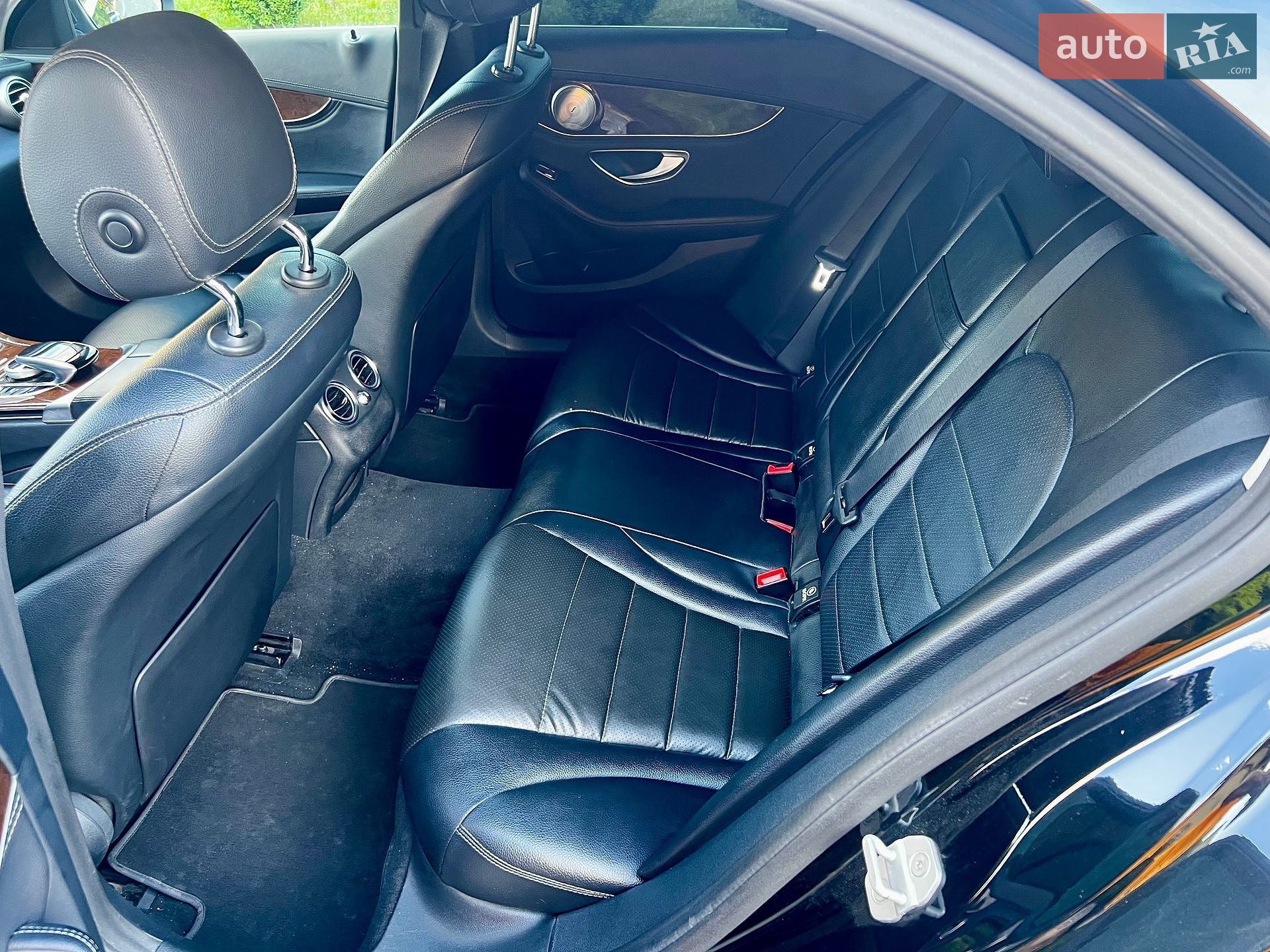 Mercedes-Benz C-Class 2014 VIN WDD2050041F049518 фото оголошення 20 з 39