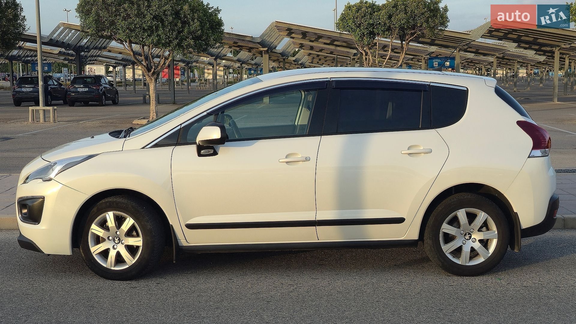 Peugeot 3008 2014 VIN VF30U9HD8ES019804 фото оголошення 6 з 49