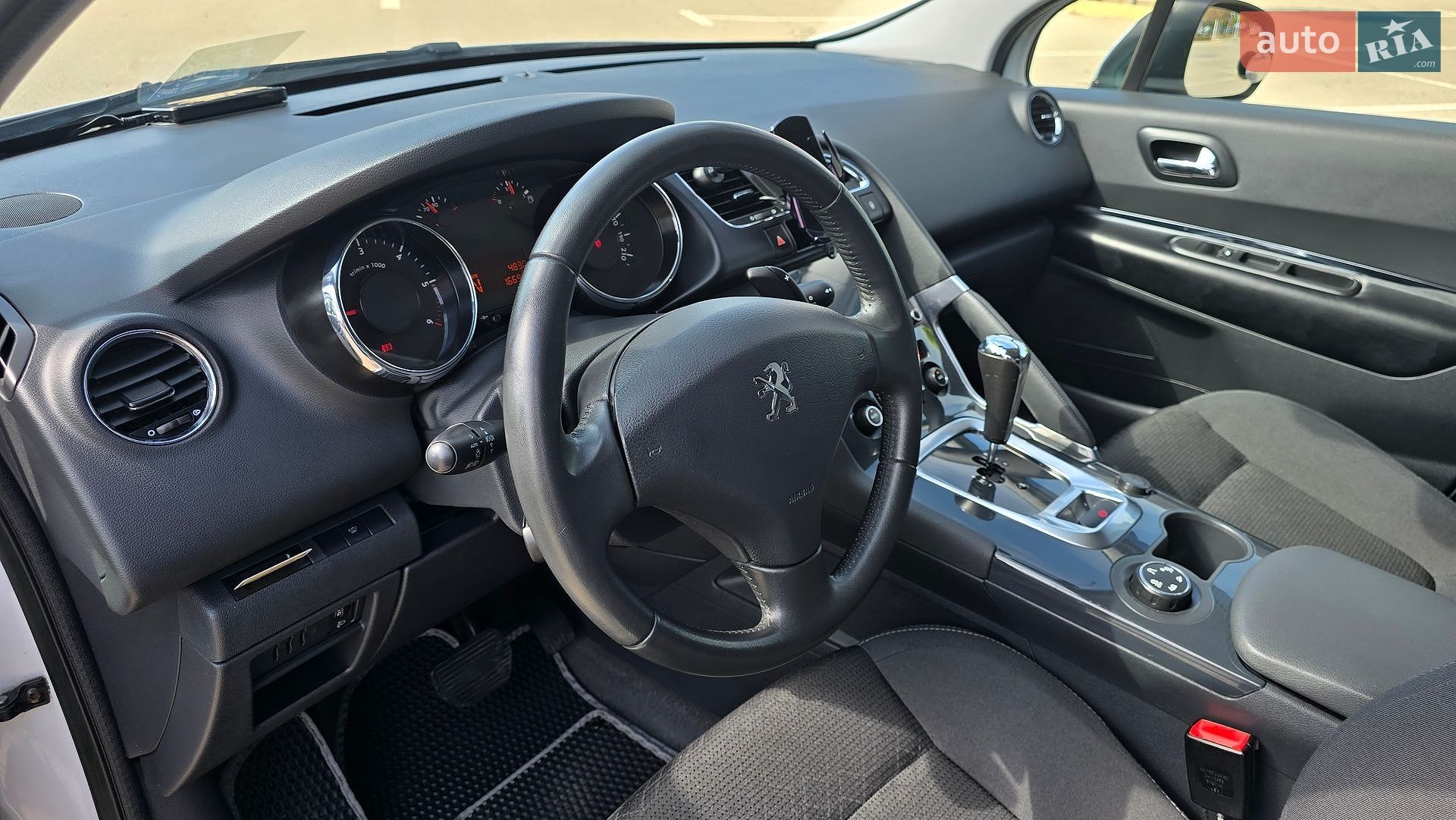 Peugeot 3008 2014 VIN VF30U9HD8ES019804 фото оголошення 24 з 49