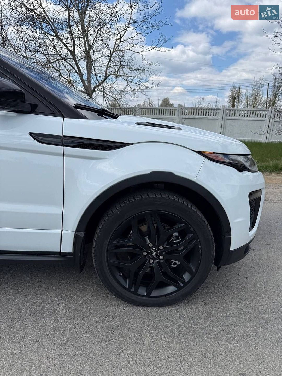Land Rover Range Rover Evoque 2017 VIN SALVD2BG4HH217332 фото оголошення 7 з 18
