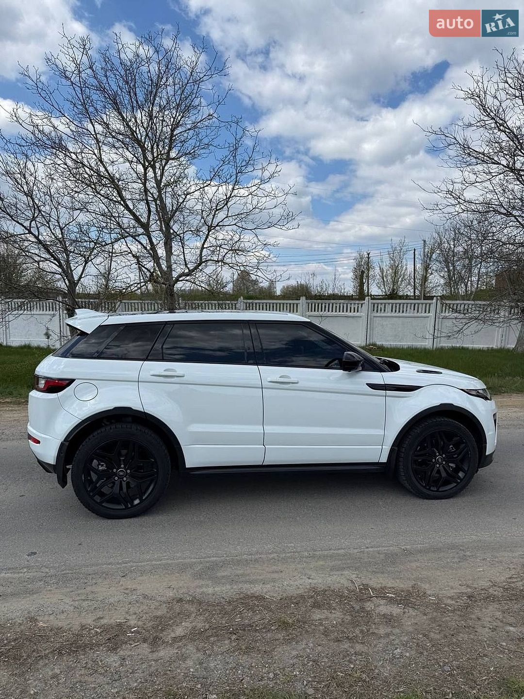 Land Rover Range Rover Evoque 2017 VIN SALVD2BG4HH217332 фото оголошення 9 з 18