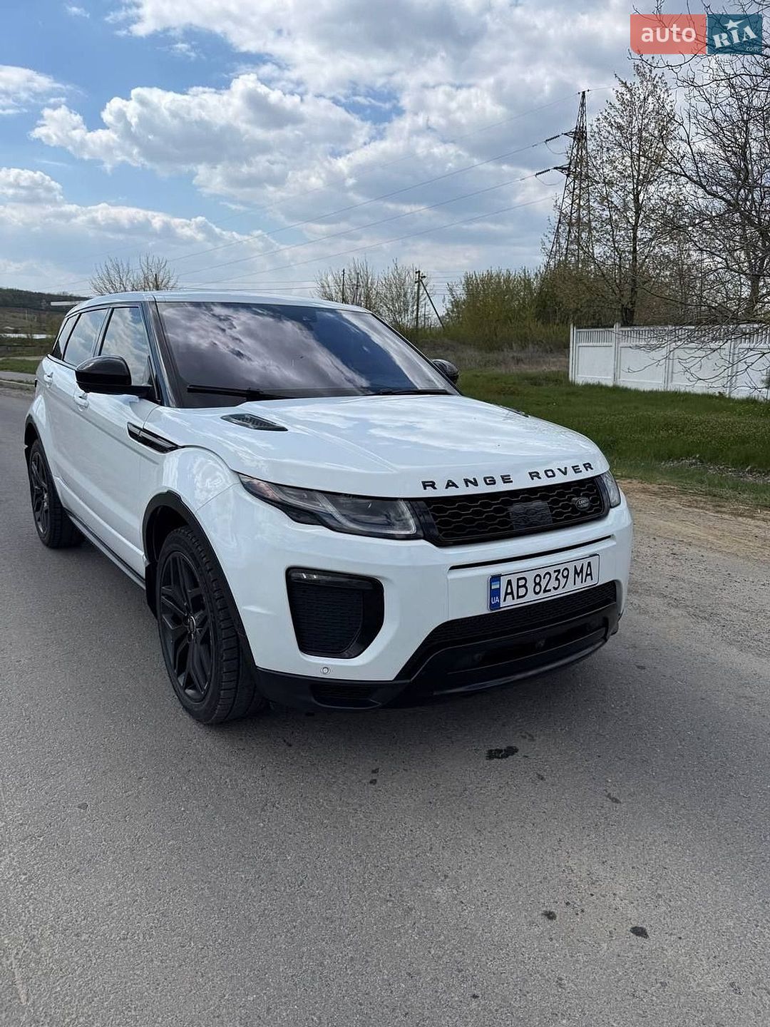 Land Rover Range Rover Evoque 2017 VIN SALVD2BG4HH217332 фото оголошення 10 з 18