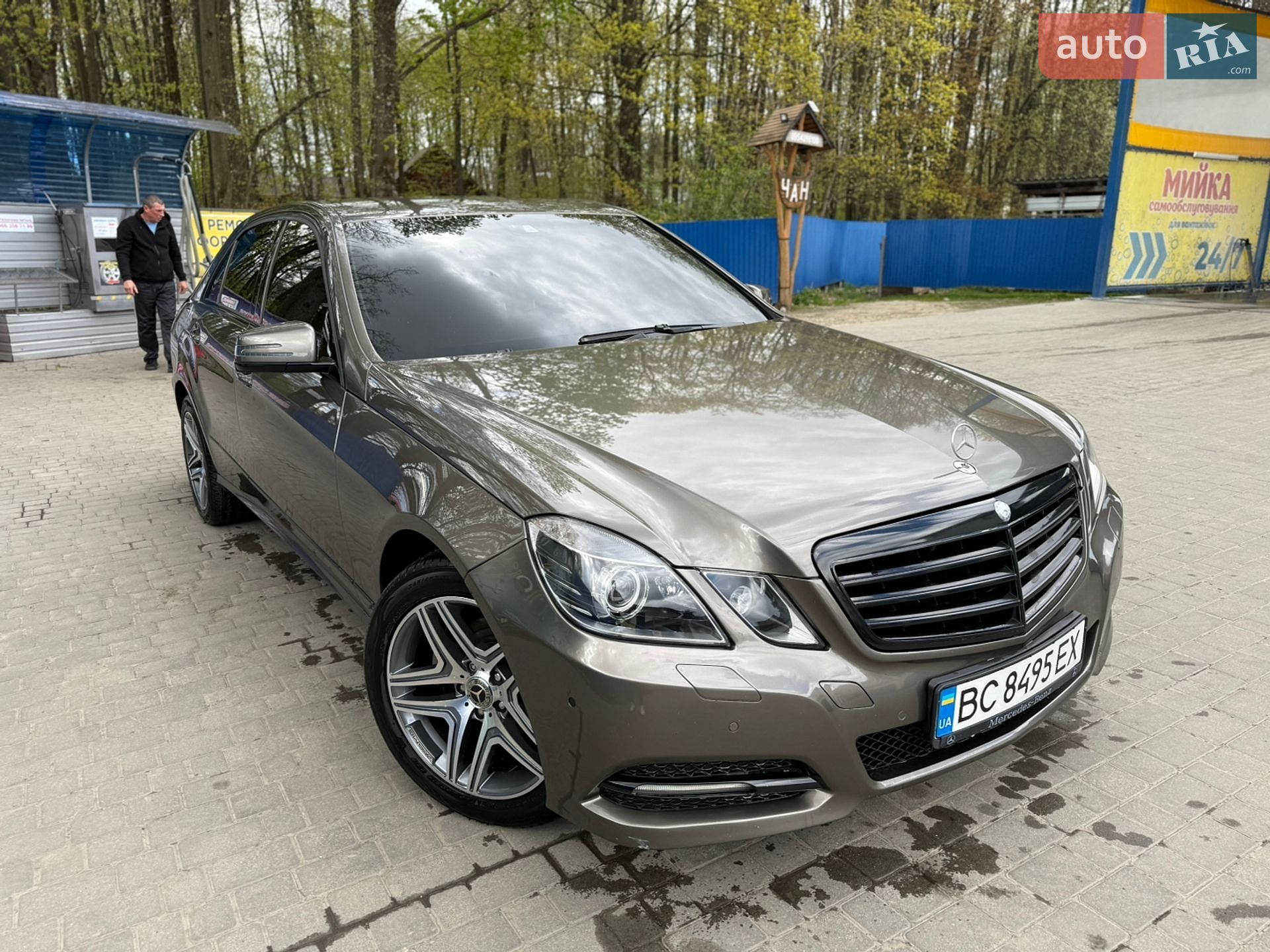 Mercedes-Benz E-Class 2012 VIN WDD2120051A663844 фото оголошення 2 з 25