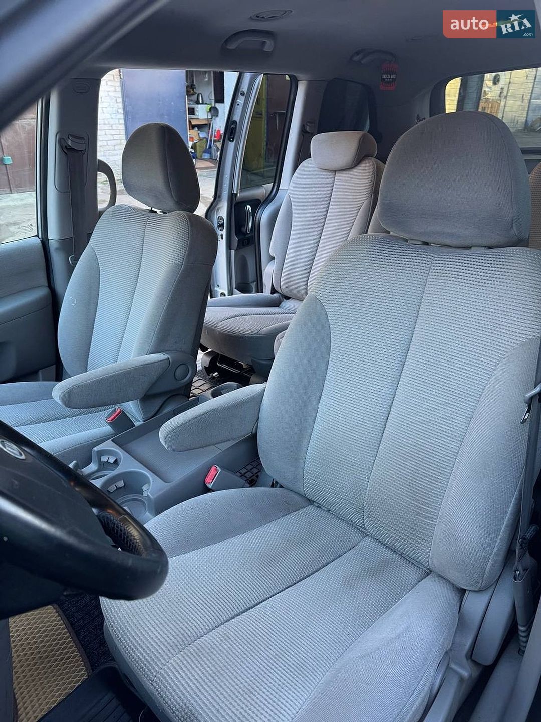 KIA Carnival 2008 VIN Y6LMB75228L000500 фото оголошення 17 з 29