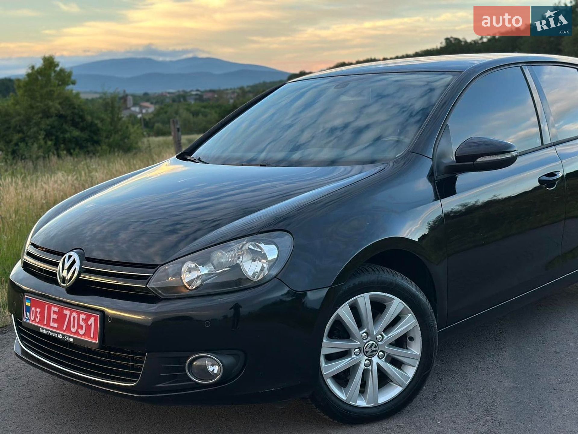Volkswagen Golf 2010 VIN WVWZZZ1KZAP084603 фото оголошення 2 з 50
