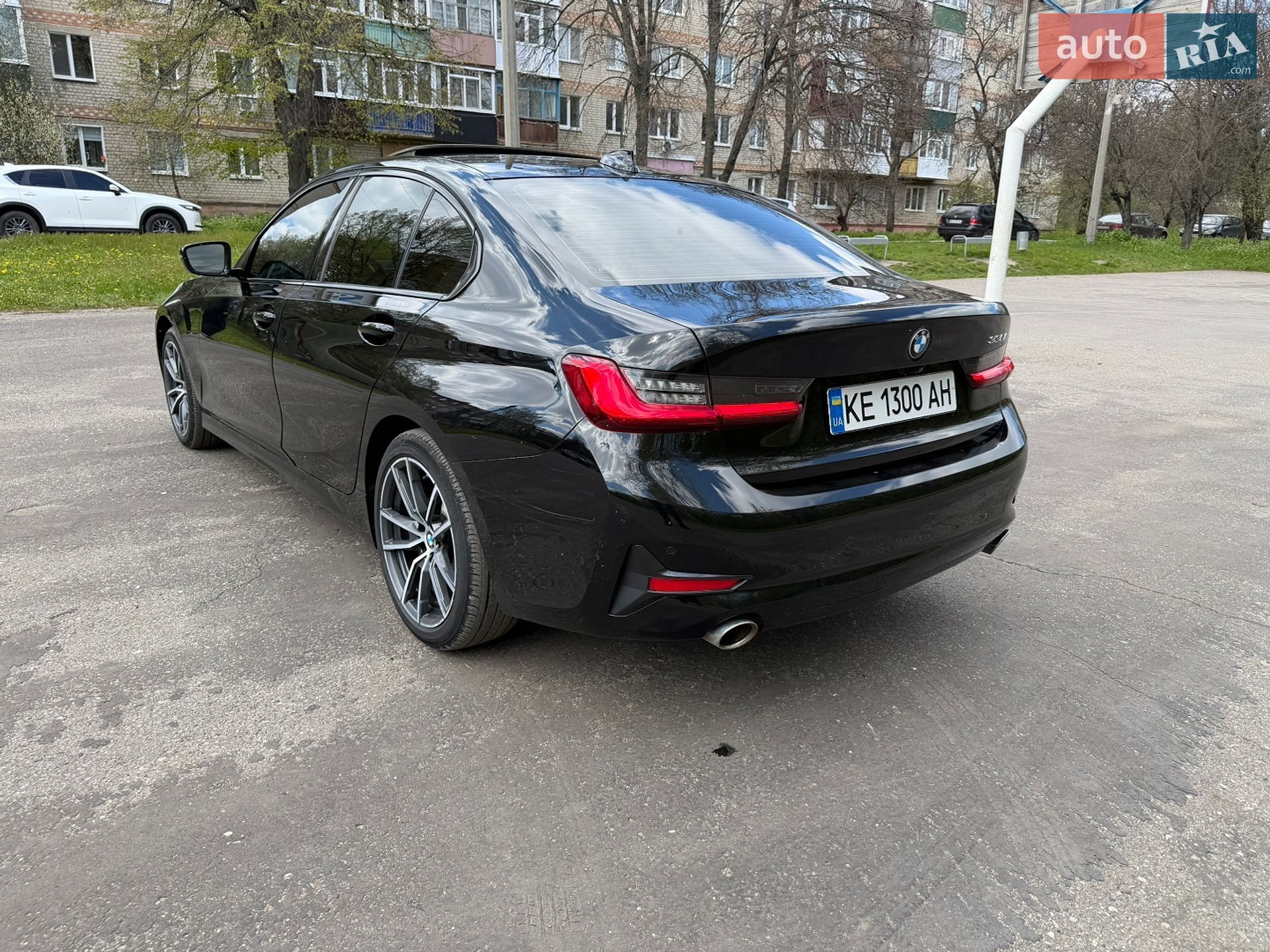 BMW 3 Series 2020 VIN 3MW5R1J07L8B36035 фото оголошення 12 з 37