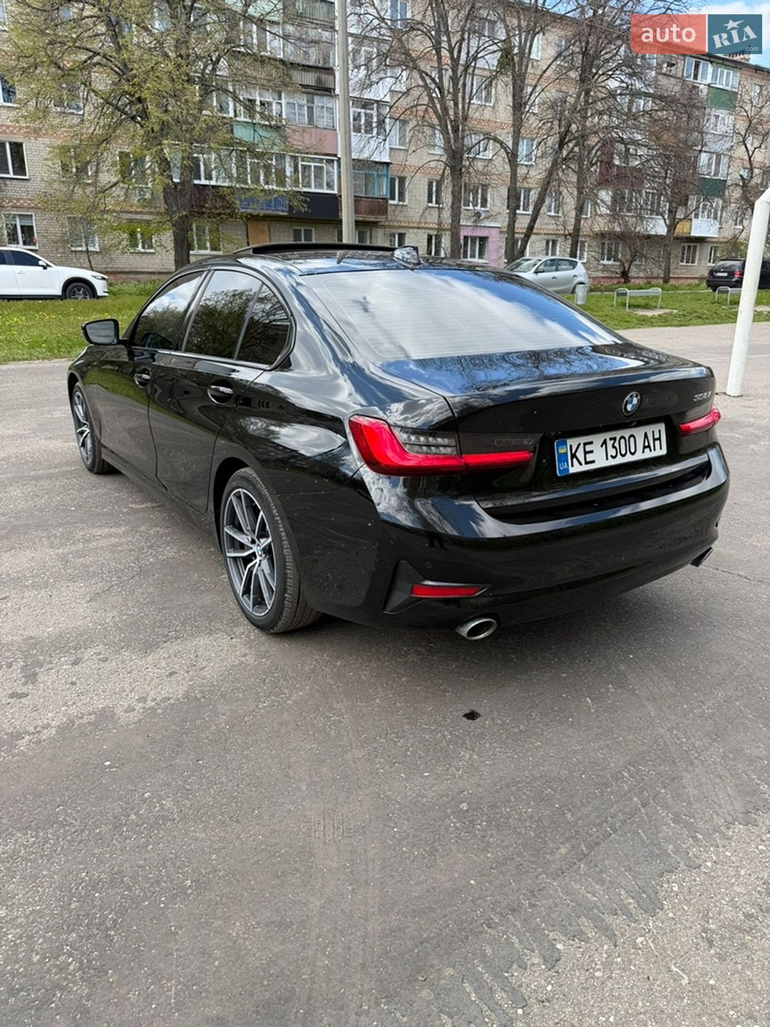 BMW 3 Series 2020 VIN 3MW5R1J07L8B36035 фото оголошення 13 з 37