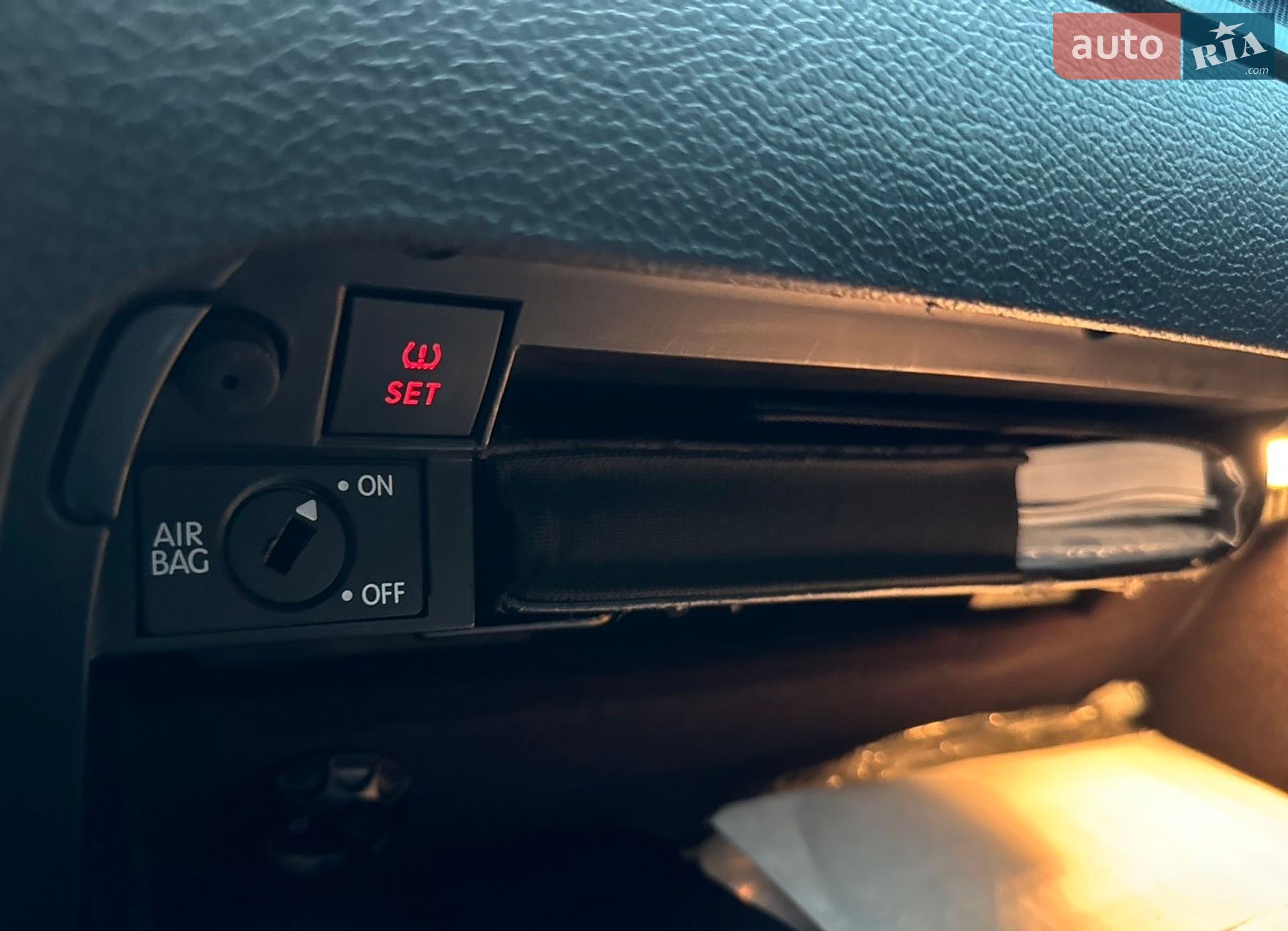 Volkswagen Golf 2010 VIN WVWZZZ1KZAP084603 фото оголошення 23 з 50