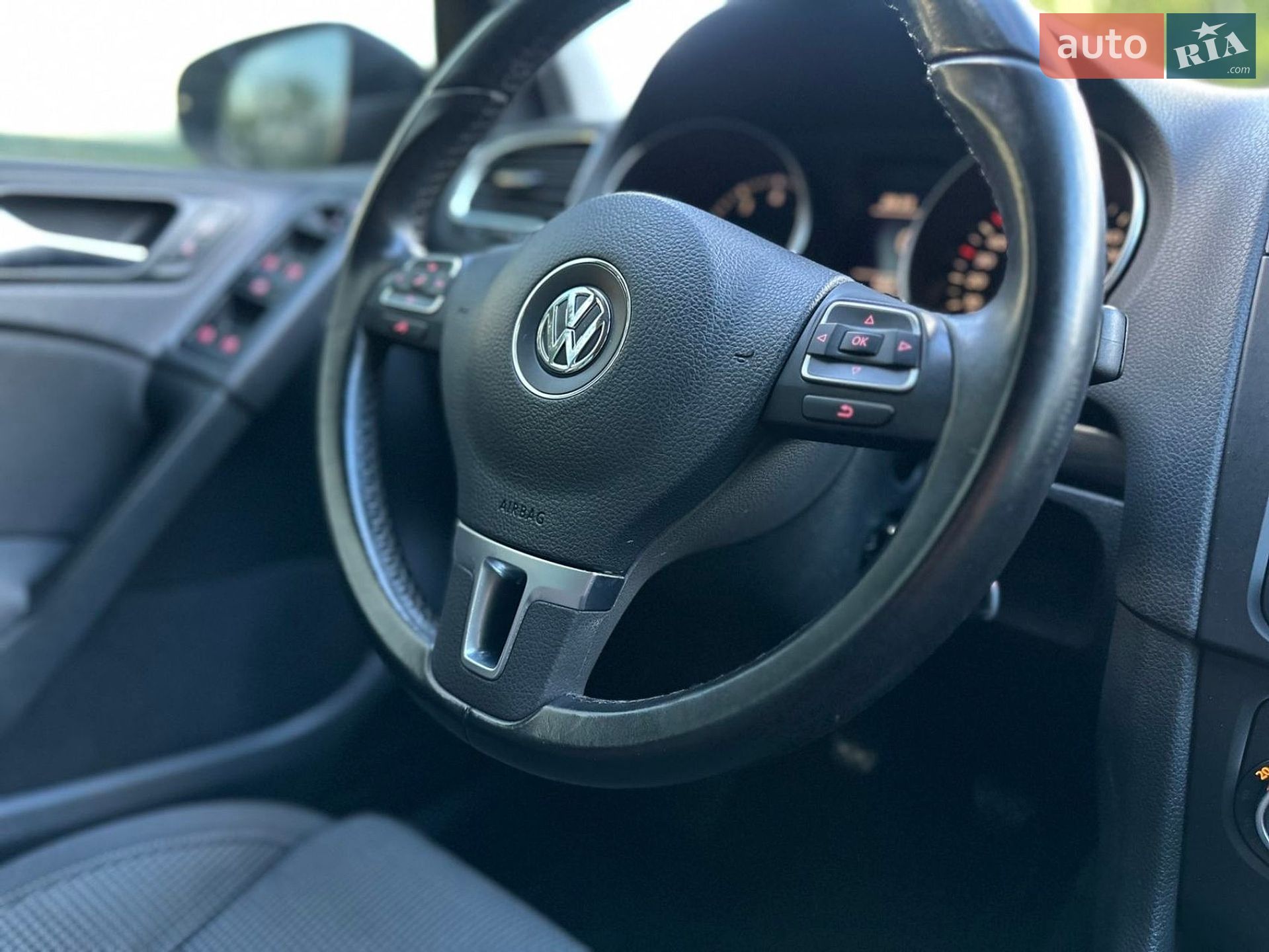Volkswagen Golf 2010 VIN WVWZZZ1KZAP084603 фото оголошення 29 з 50
