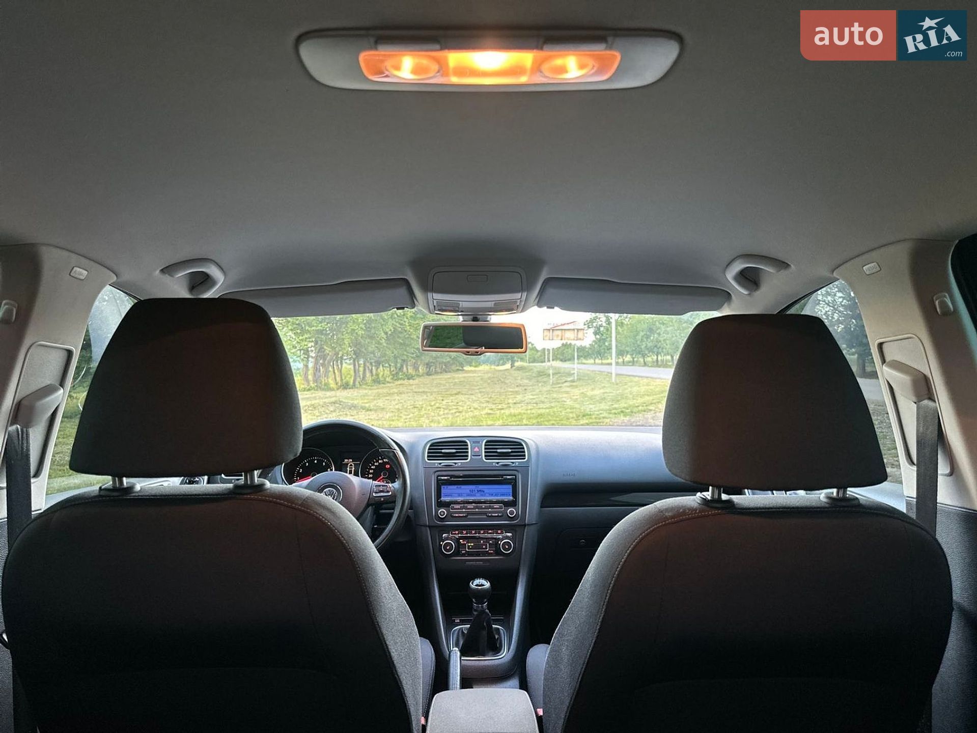 Volkswagen Golf 2010 VIN WVWZZZ1KZAP084603 фото оголошення 35 з 50