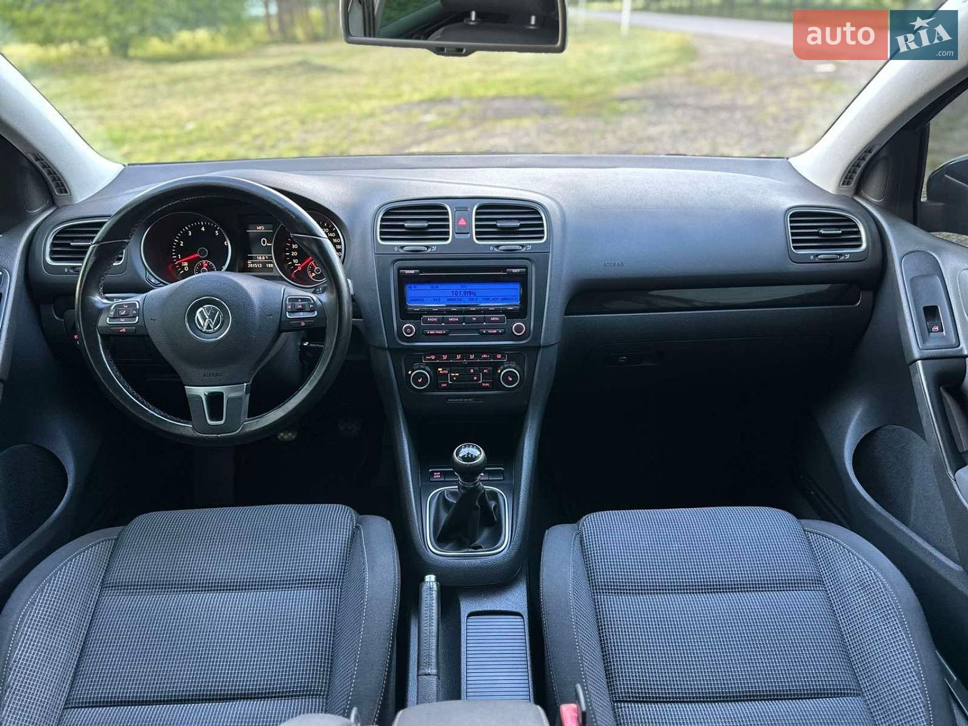 Volkswagen Golf 2010 VIN WVWZZZ1KZAP084603 фото оголошення 36 з 50