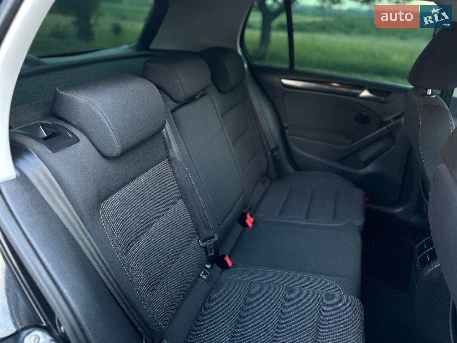 Volkswagen Golf 2010 VIN WVWZZZ1KZAP084603 фото оголошення 41 з 50