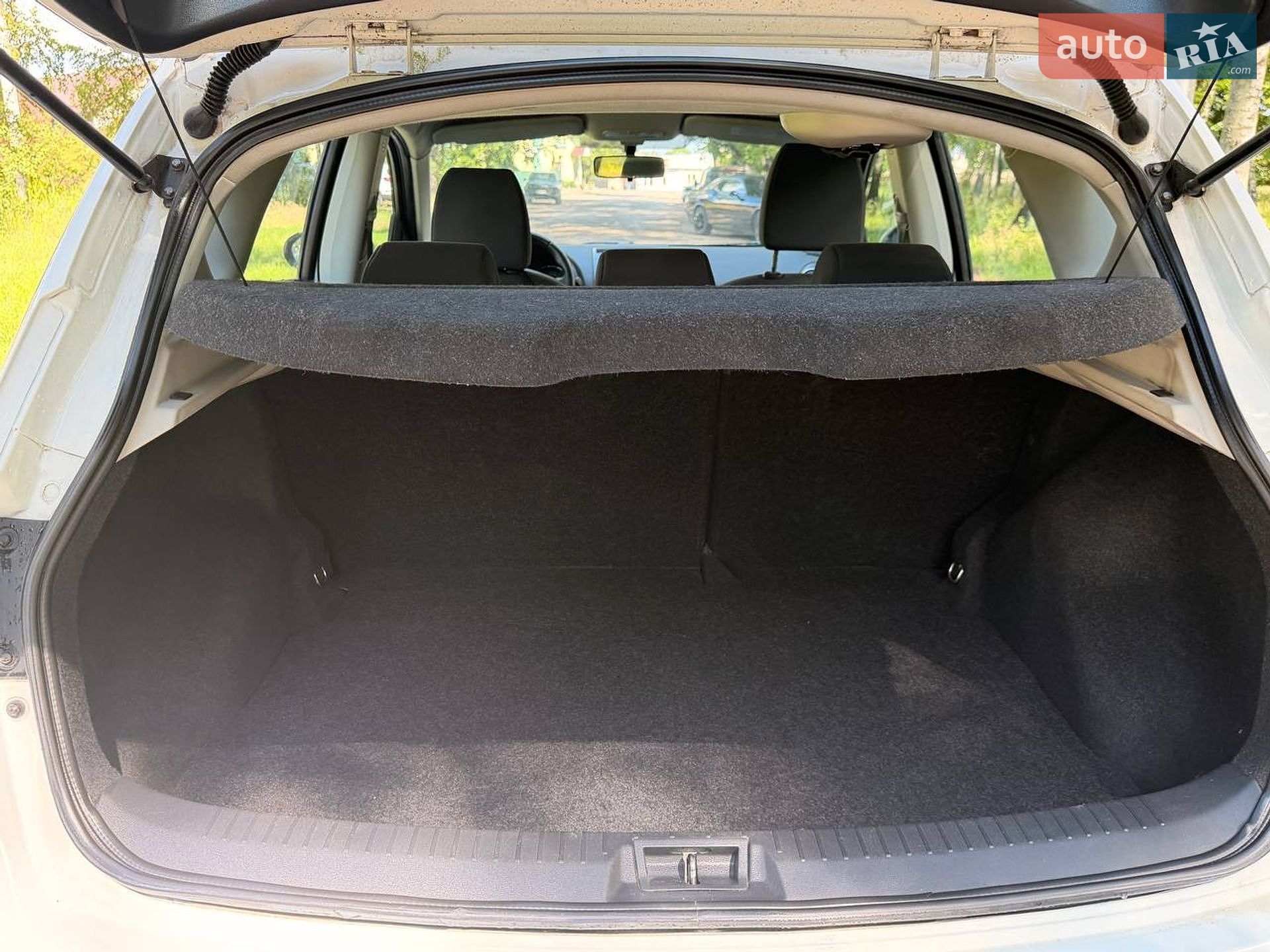 Nissan Qashqai 2011 VIN SJNFCAJ10U2430625 фото оголошення 27 з 36