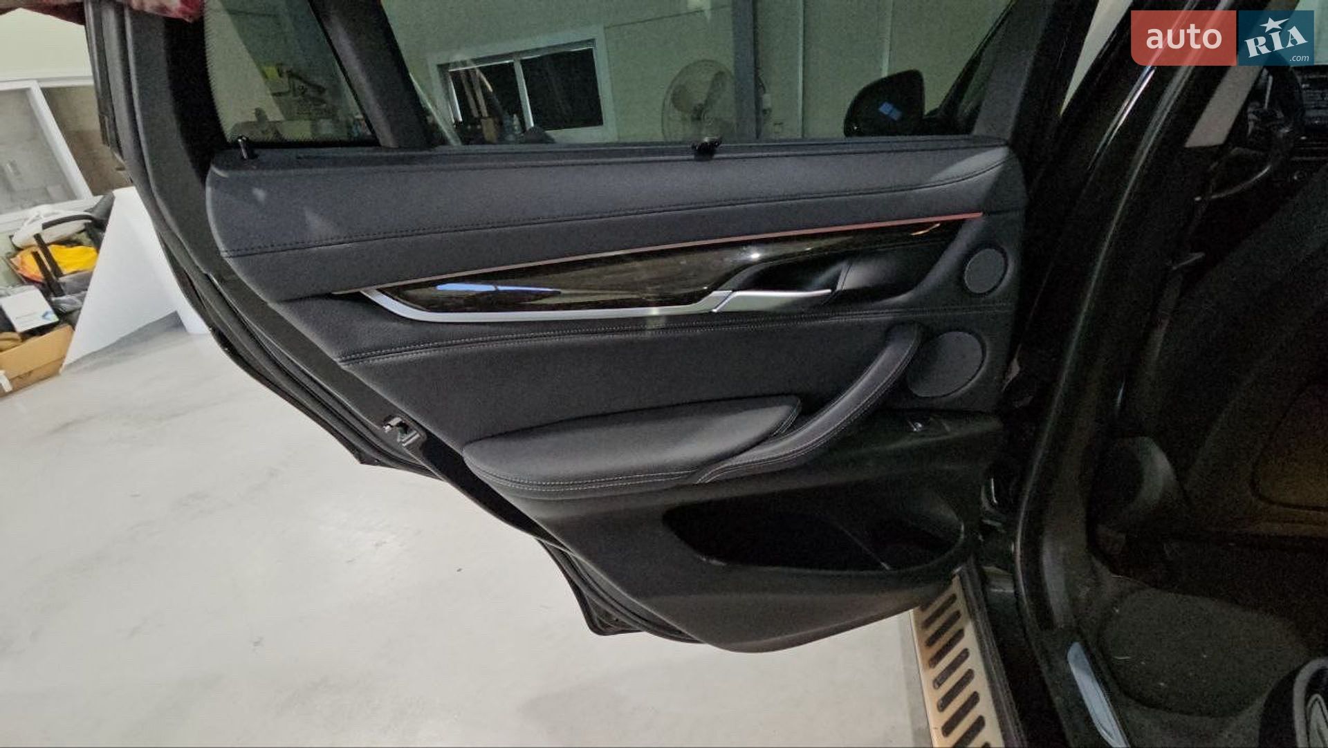 BMW X6 2017 VIN WBAKV2102H0V44142 фото оголошення 28 з 35