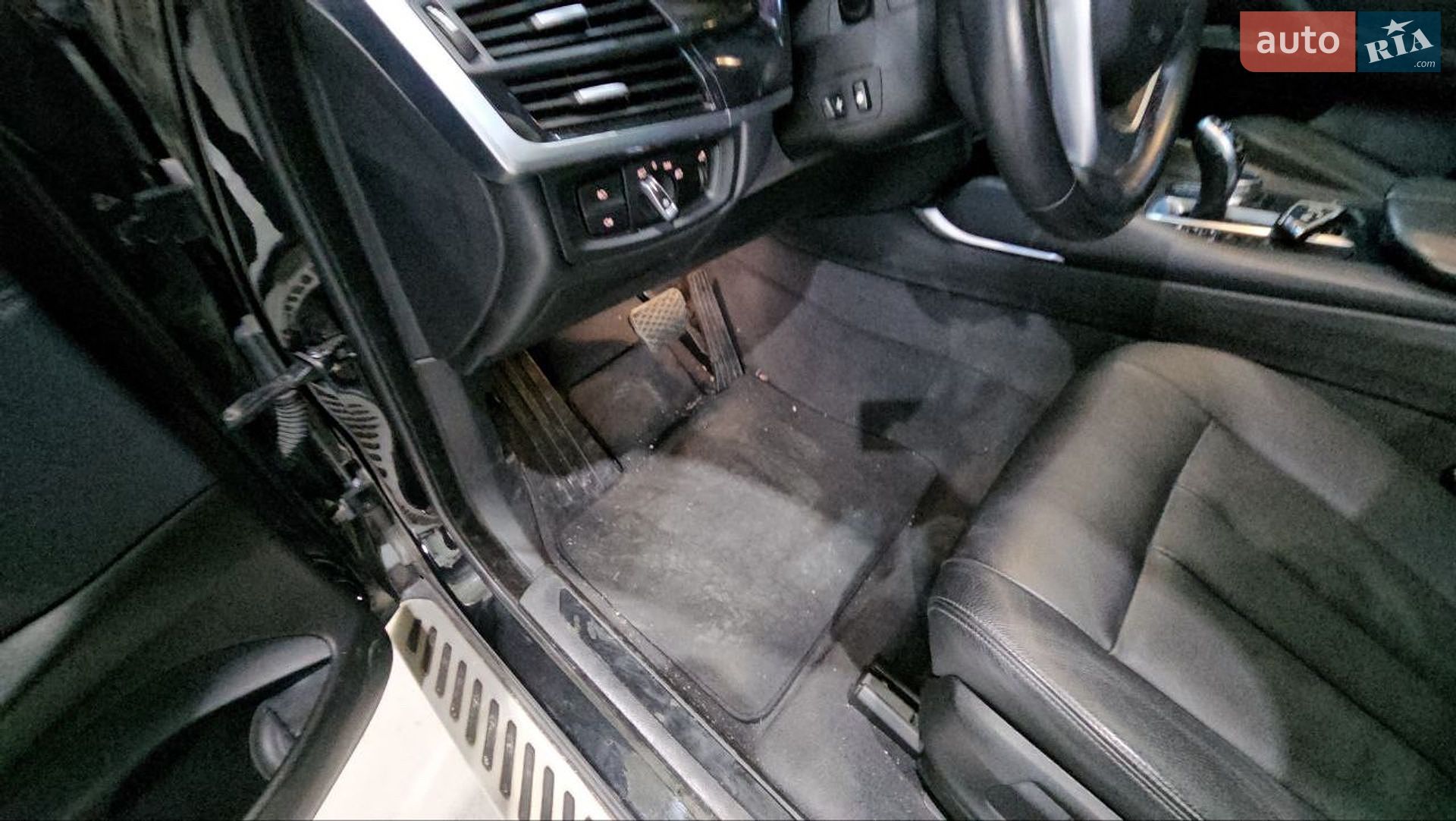 BMW X6 2017 VIN WBAKV2102H0V44142 фото оголошення 30 з 35