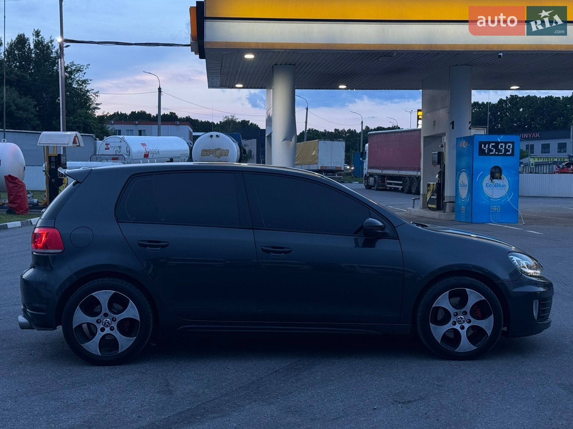 Volkswagen Golf GTI 2011 VIN WVWZZZ1KZBW169682 фото оголошення 9 з 36