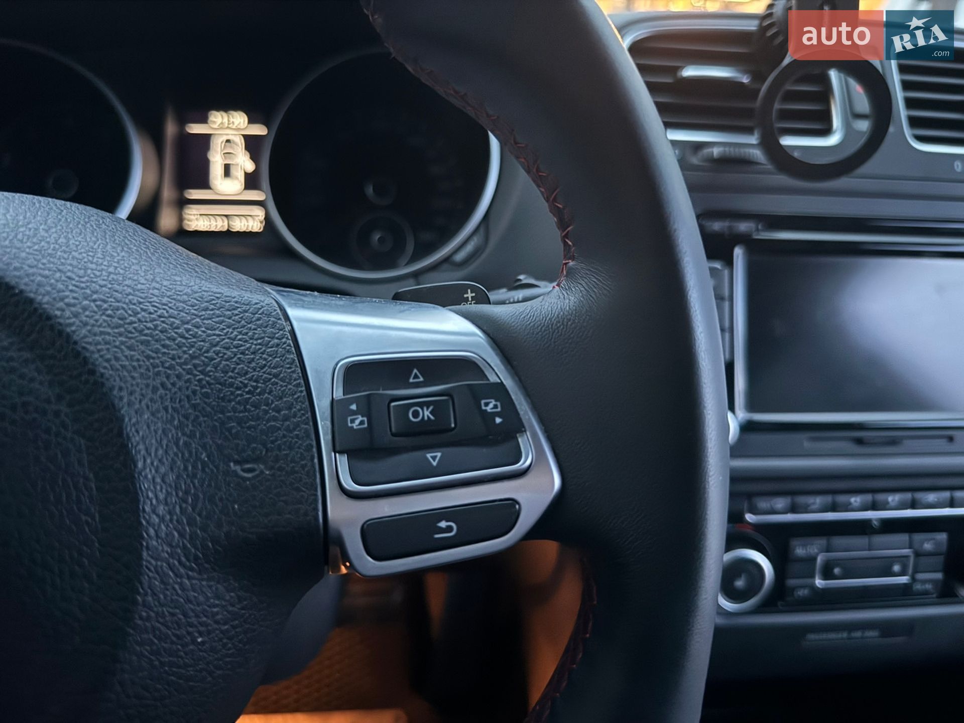 Volkswagen Golf GTI 2011 VIN WVWZZZ1KZBW169682 фото оголошення 26 з 36