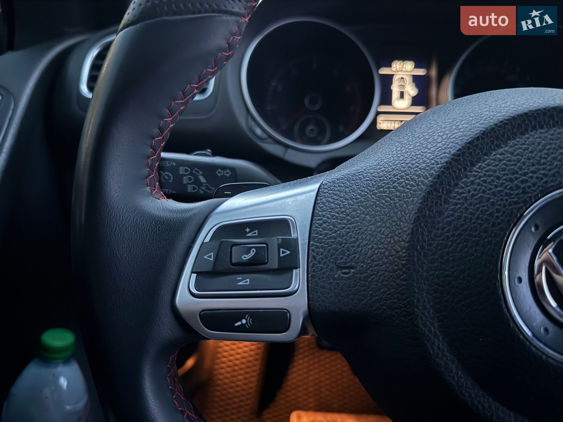 Volkswagen Golf GTI 2011 VIN WVWZZZ1KZBW169682 фото оголошення 27 з 36