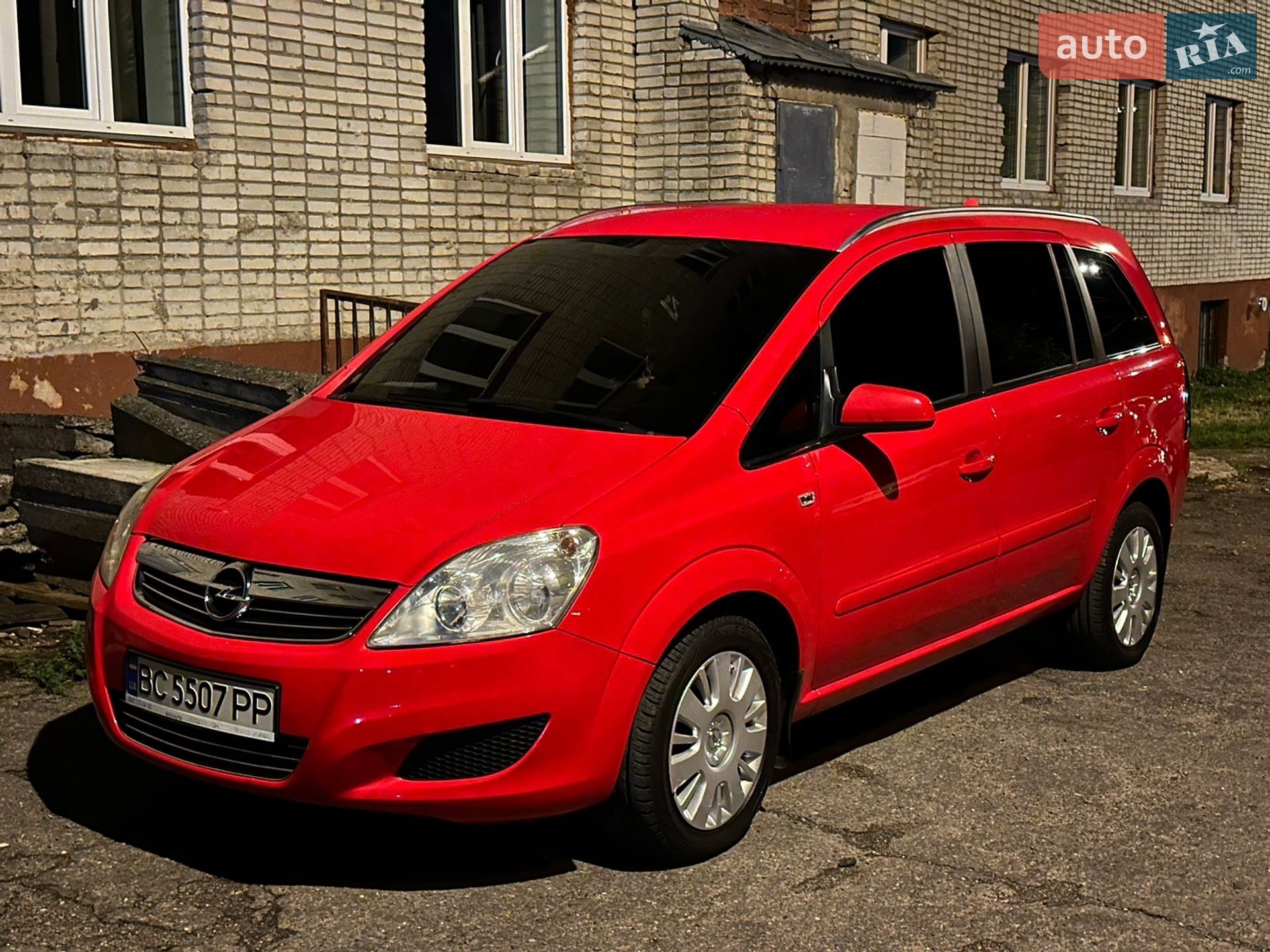Opel Zafira 2009 VIN W0L0AHM759G095034 фото оголошення 2 з 80